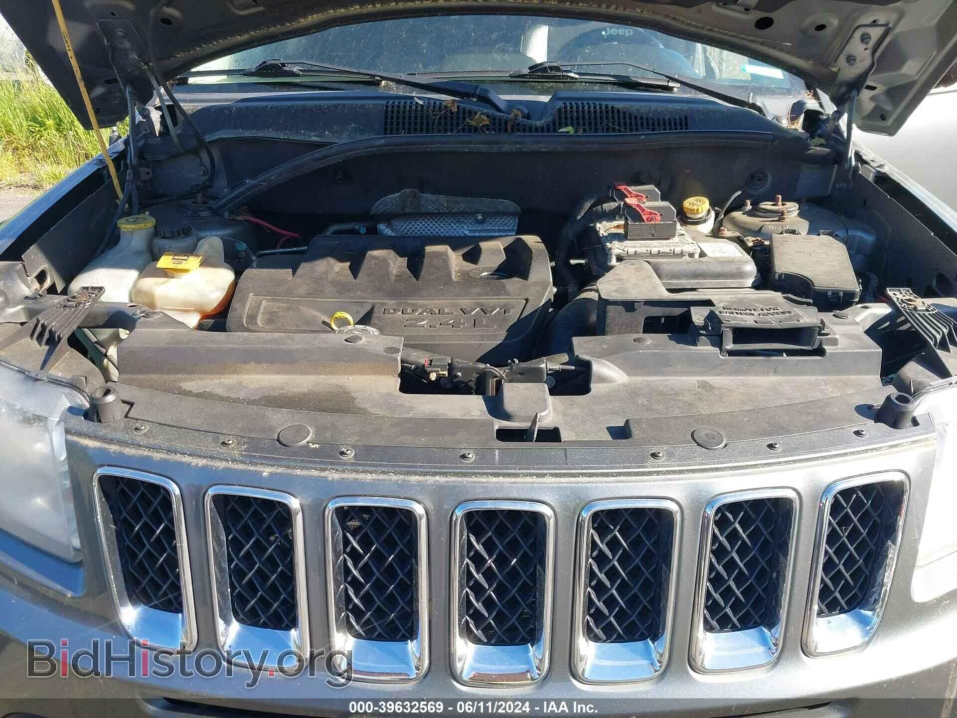 2011 JEEP COMPASS - VIN: 1J4NF5FB0BD279059 - Photo 10