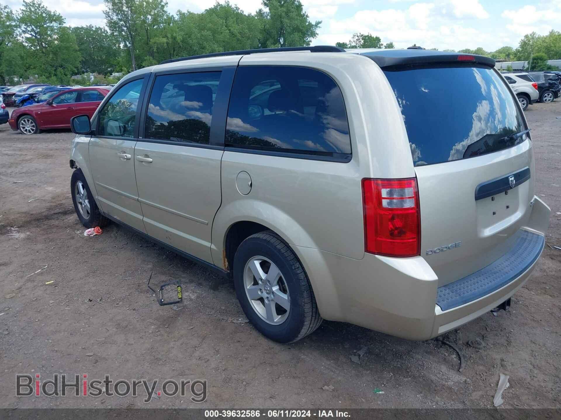 2010 DODGE GRAND CARAVAN - VIN: 2D4RN3D12AR385813 - Фото 3