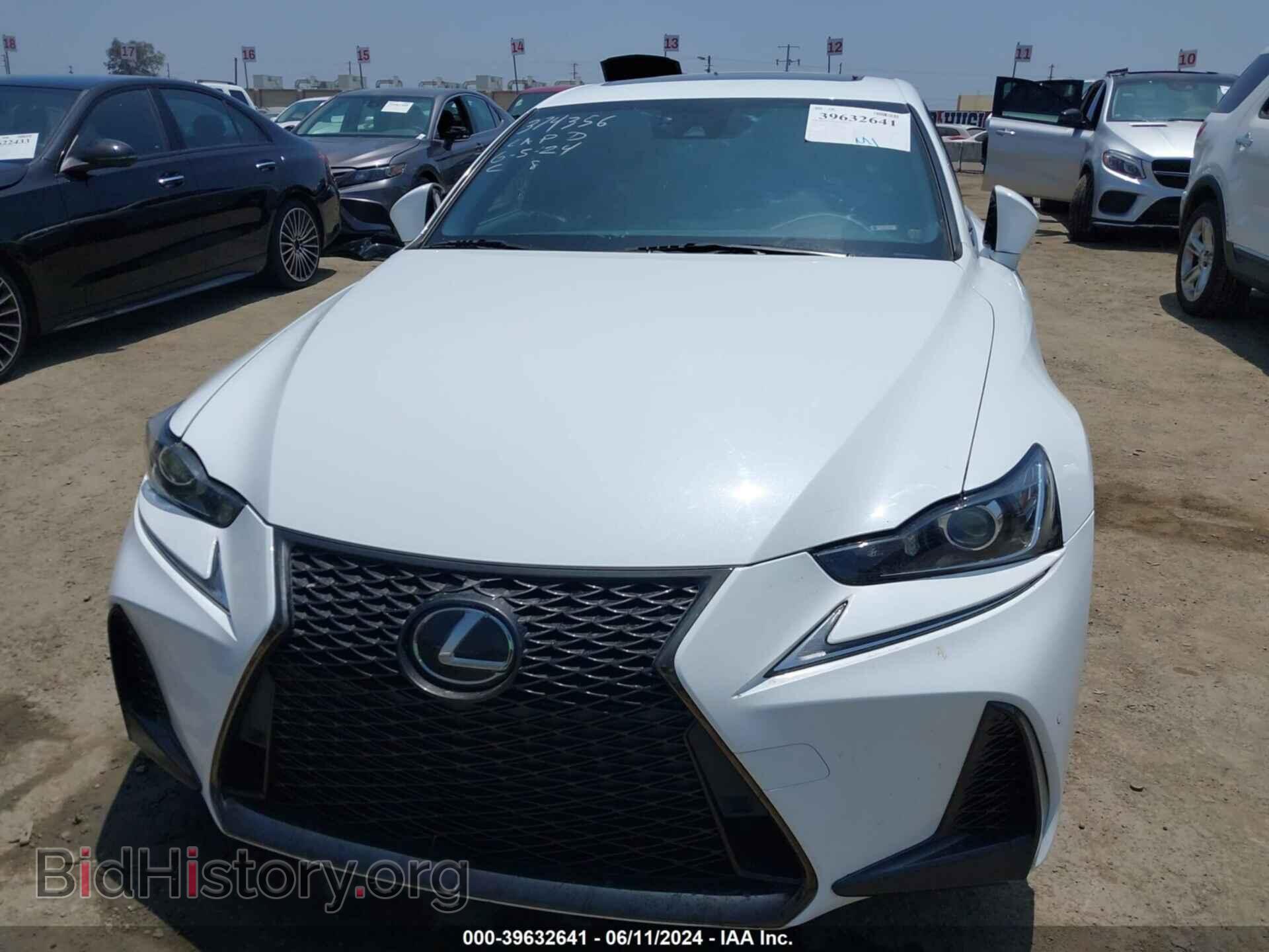 2018 LEXUS IS 300 - VIN: JTHBA1D2XJ5068476 - Фото 6