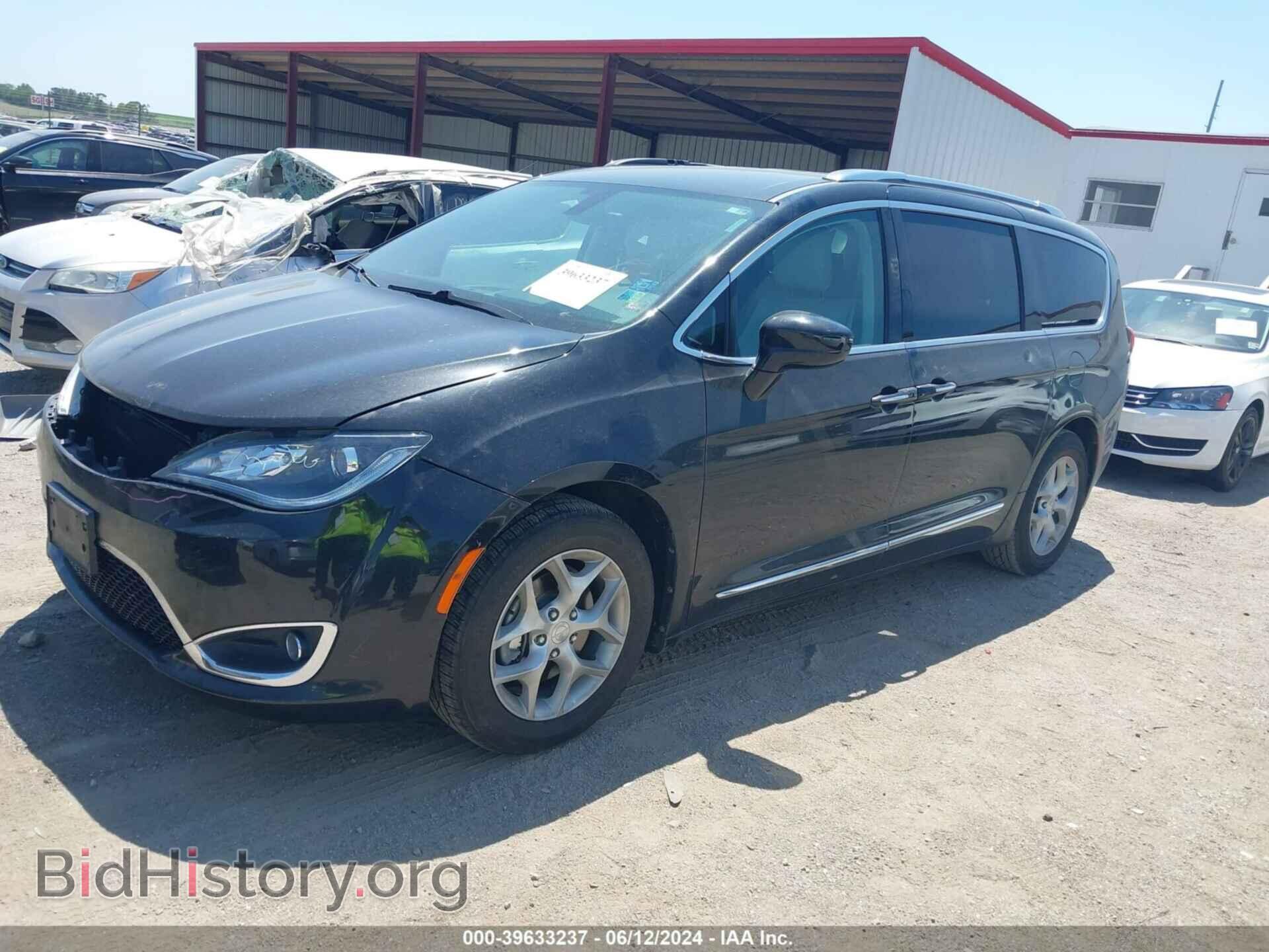2018 CHRYSLER PACIFICA - VIN: 2C4RC1EG0JR270850 - Photo 2