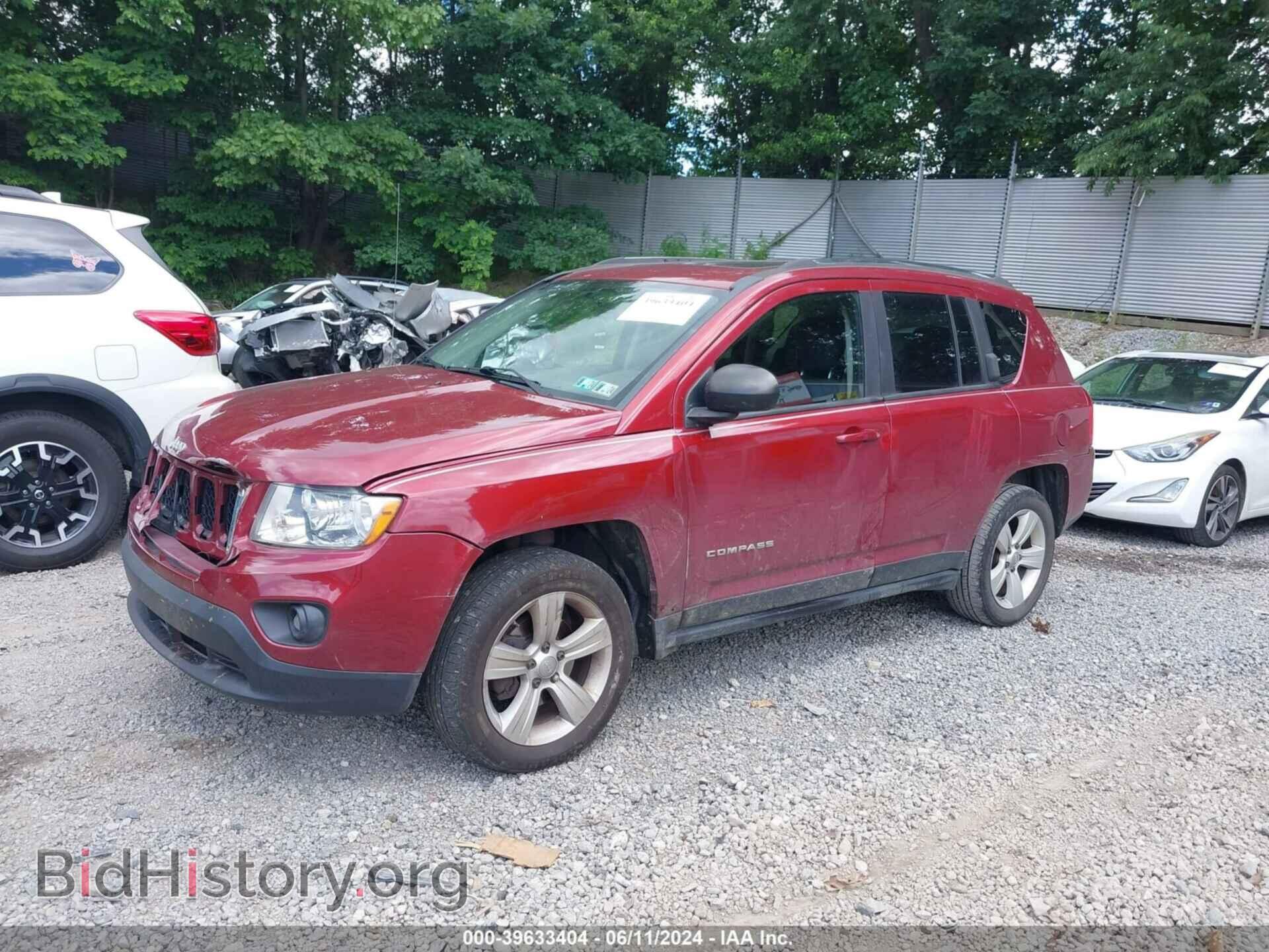 2012 JEEP COMPASS - VIN: 1C4NJDEB0CD622065 - Photo 2