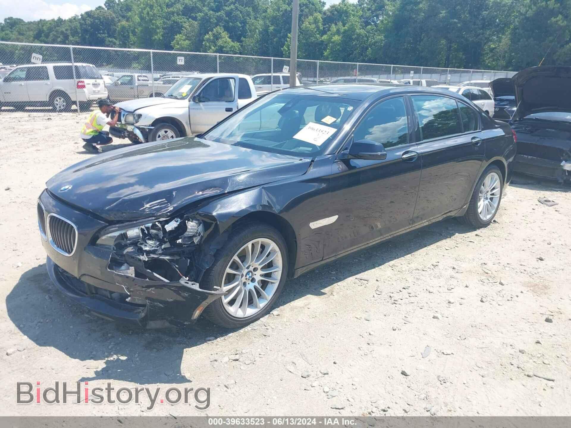 2013 BMW 750LI - VIN: WBAYF8C58DD140901 - Фото 2