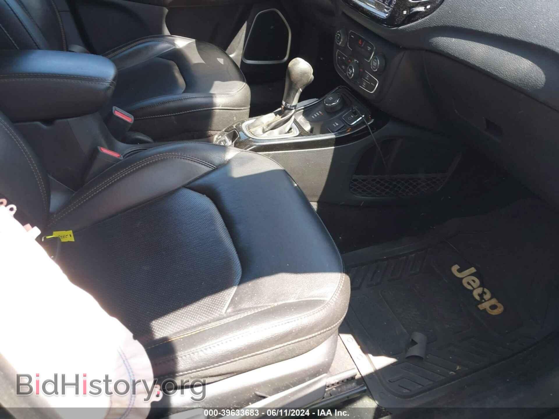 2019 JEEP COMPASS - VIN: 3C4NJDCB2KT672770 - Фото 5