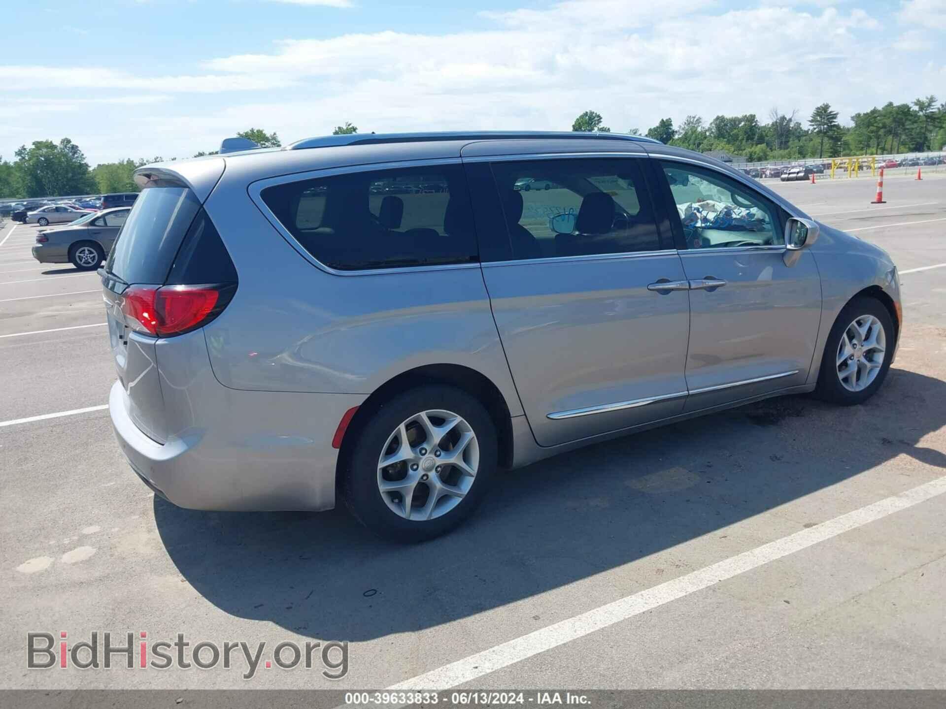 2017 CHRYSLER PACIFICA - VIN: 2C4RC1EGXHR533291 - Photo 4