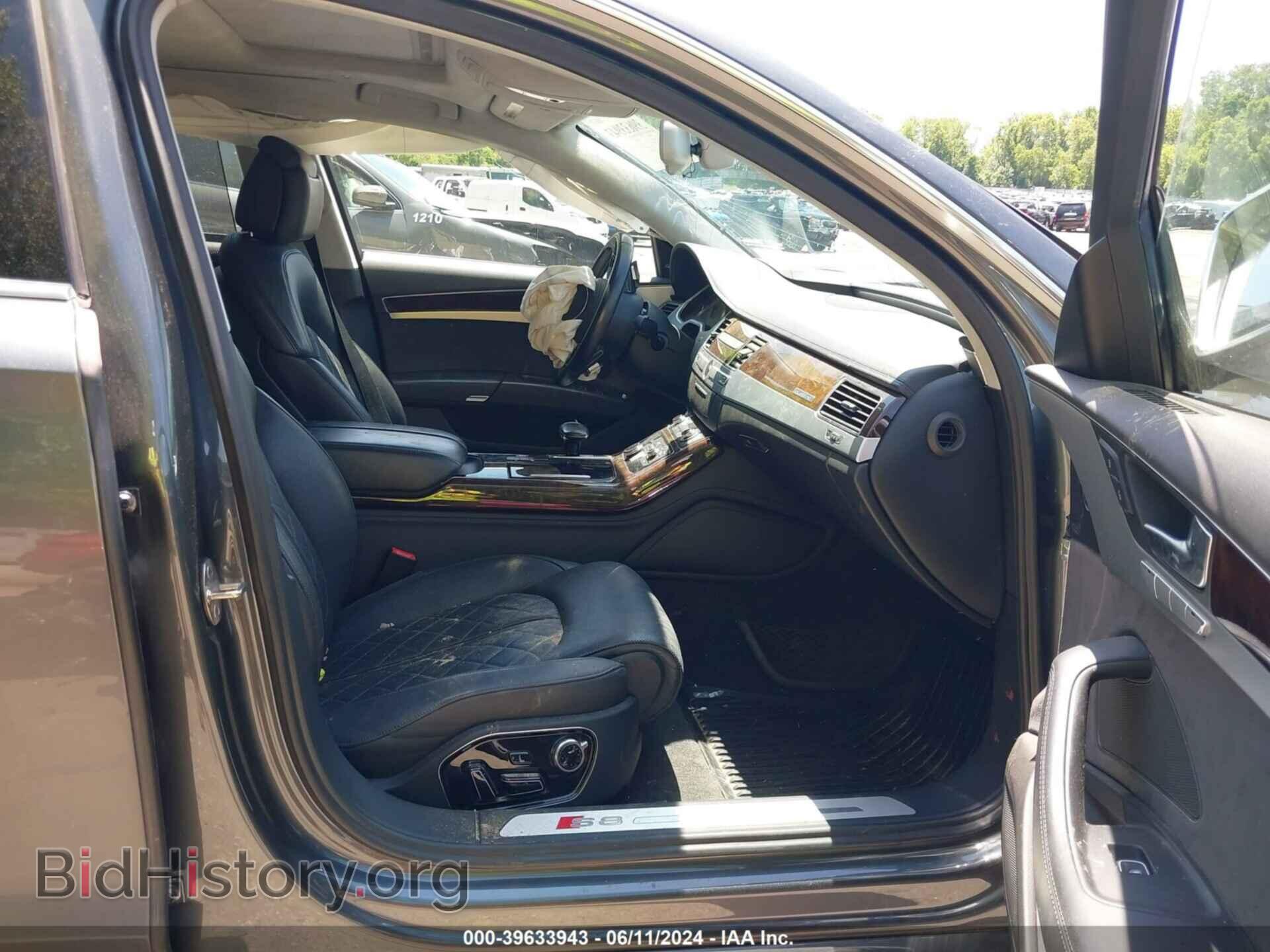 2016 AUDI S8 - VIN: WAUJSAFD0GN002775 - Photo 5