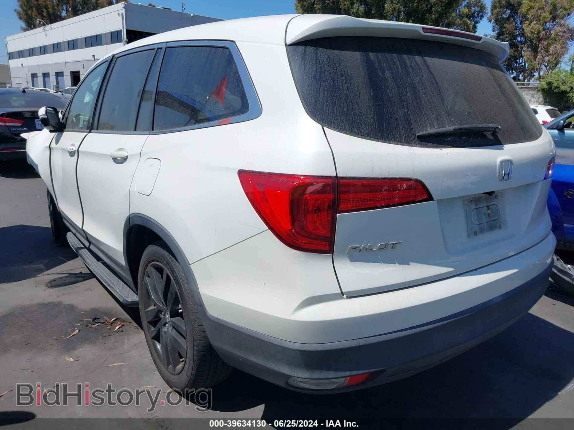 2017 HONDA PILOT - VIN: 5FNYF5H30HB011302 - Фото 3