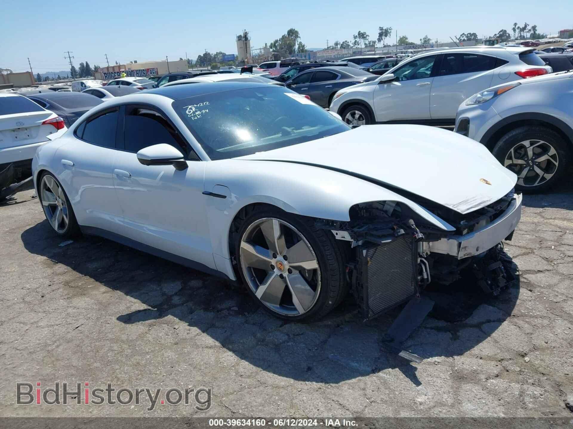 Photo WP0AB2Y18LSA52043 - PORSCHE TAYCAN 2020