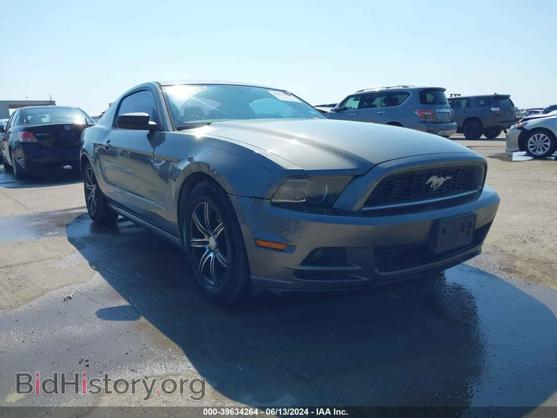 Фотография 1ZVBP8AM6D5266570 - FORD MUSTANG 2013