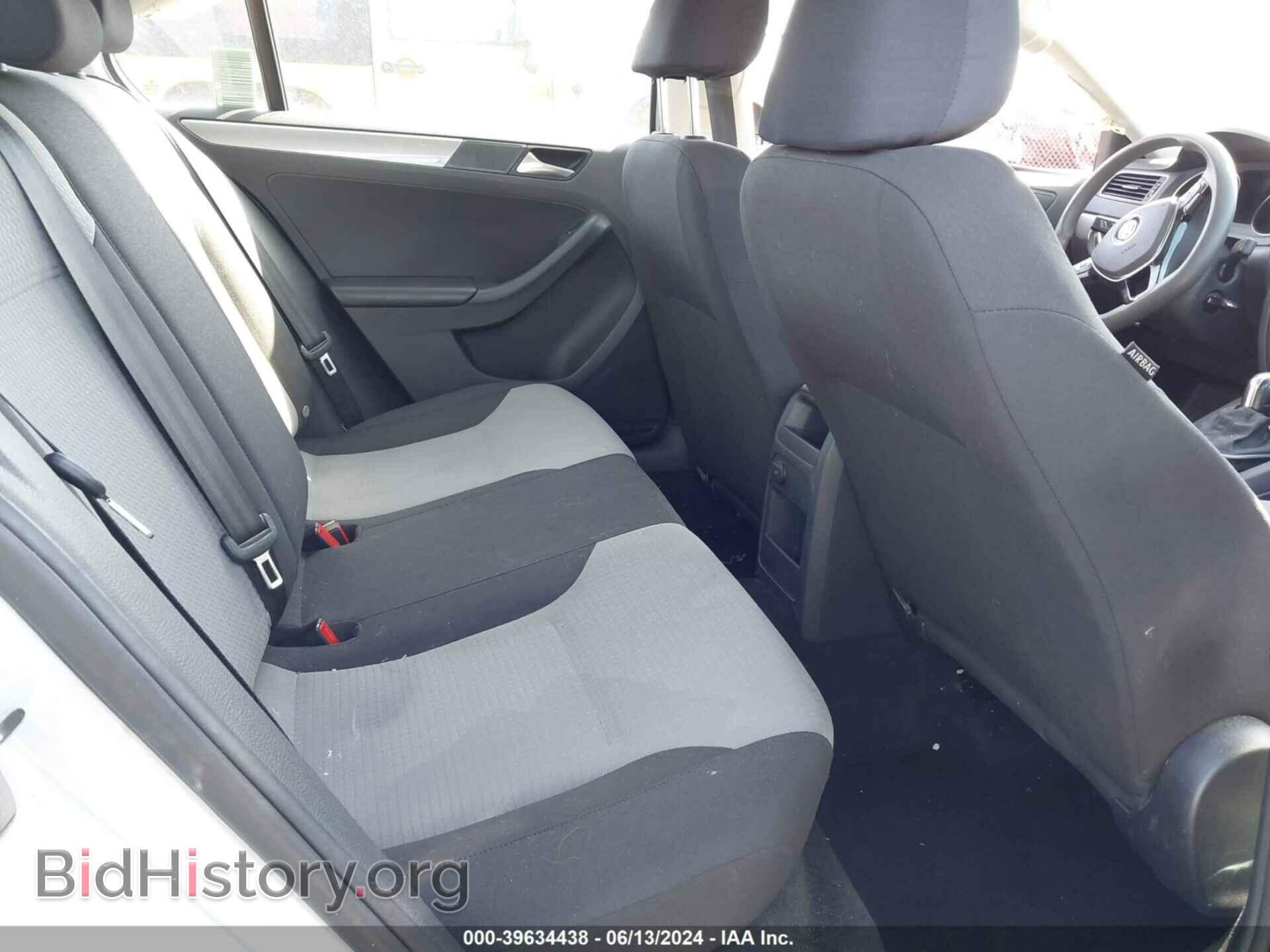 2017 VOLKSWAGEN JETTA - VIN: 3VW2B7AJ1HM337740 - Фото 8