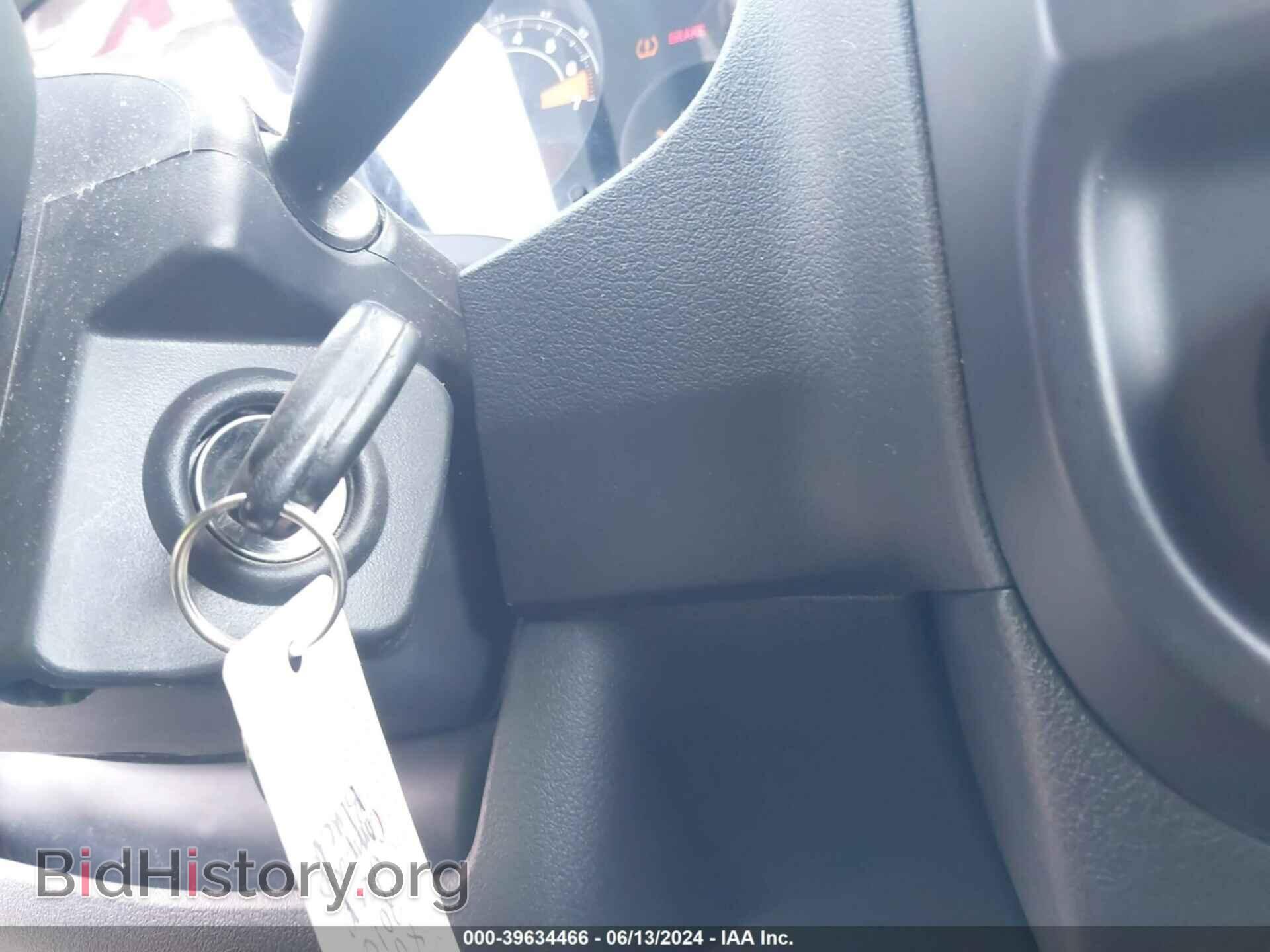 2016 JEEP COMPASS - VIN: 1C4NJDBB7GD587728 - Фото 11