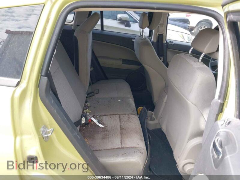 2010 Dodge CALIBER (VIN 1B3CB3HA6AD595020) — photo 8 of 17