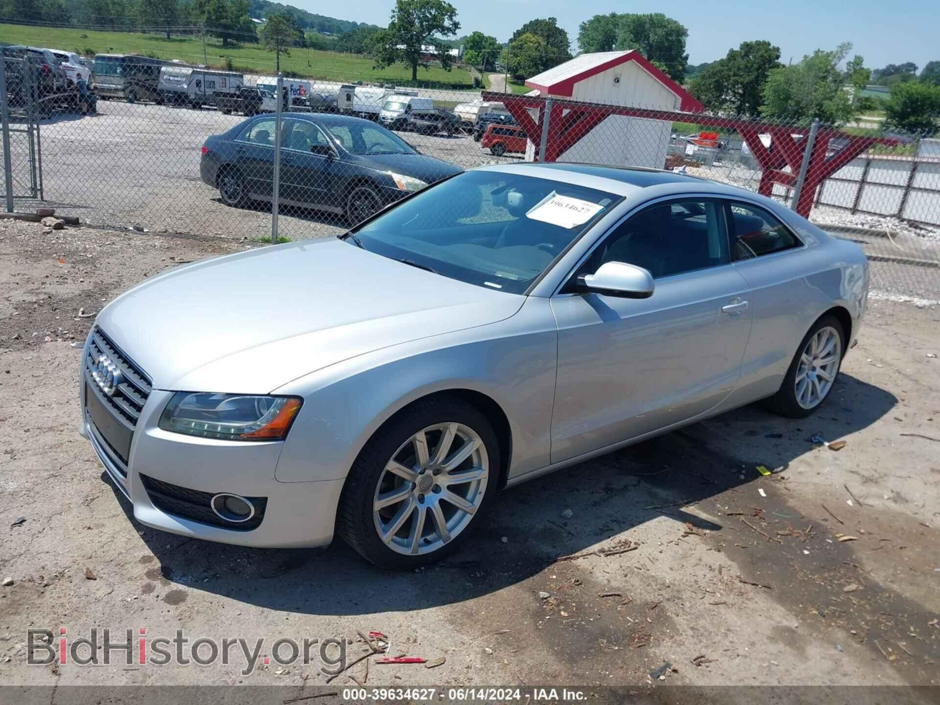 2011 AUDI A5 - VIN: WAULFAFR5BA086892 - Фото 2