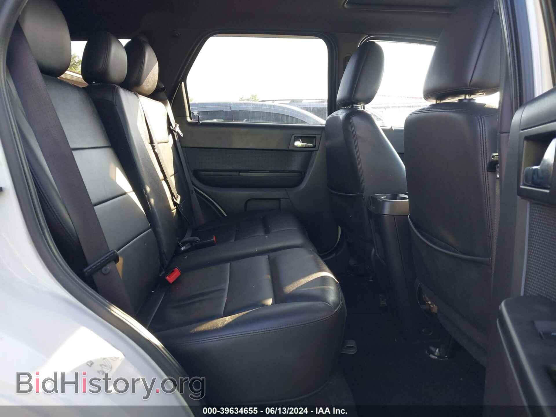 2011 FORD ESCAPE - VIN: 1FMCU0EG3BKC03328 - Фото 8