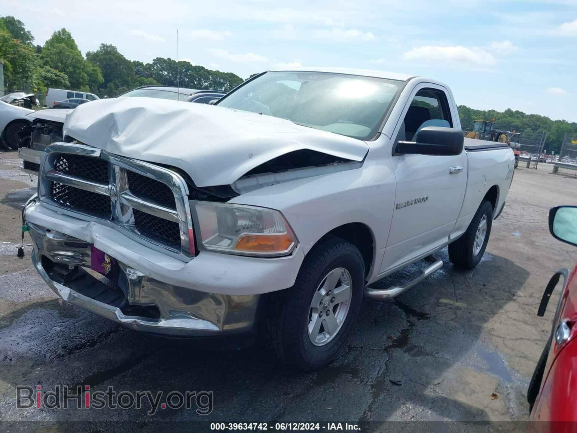 2011 RAM RAM 1500 - VIN: 3D7JB1EP0BG510220 - Фото 2
