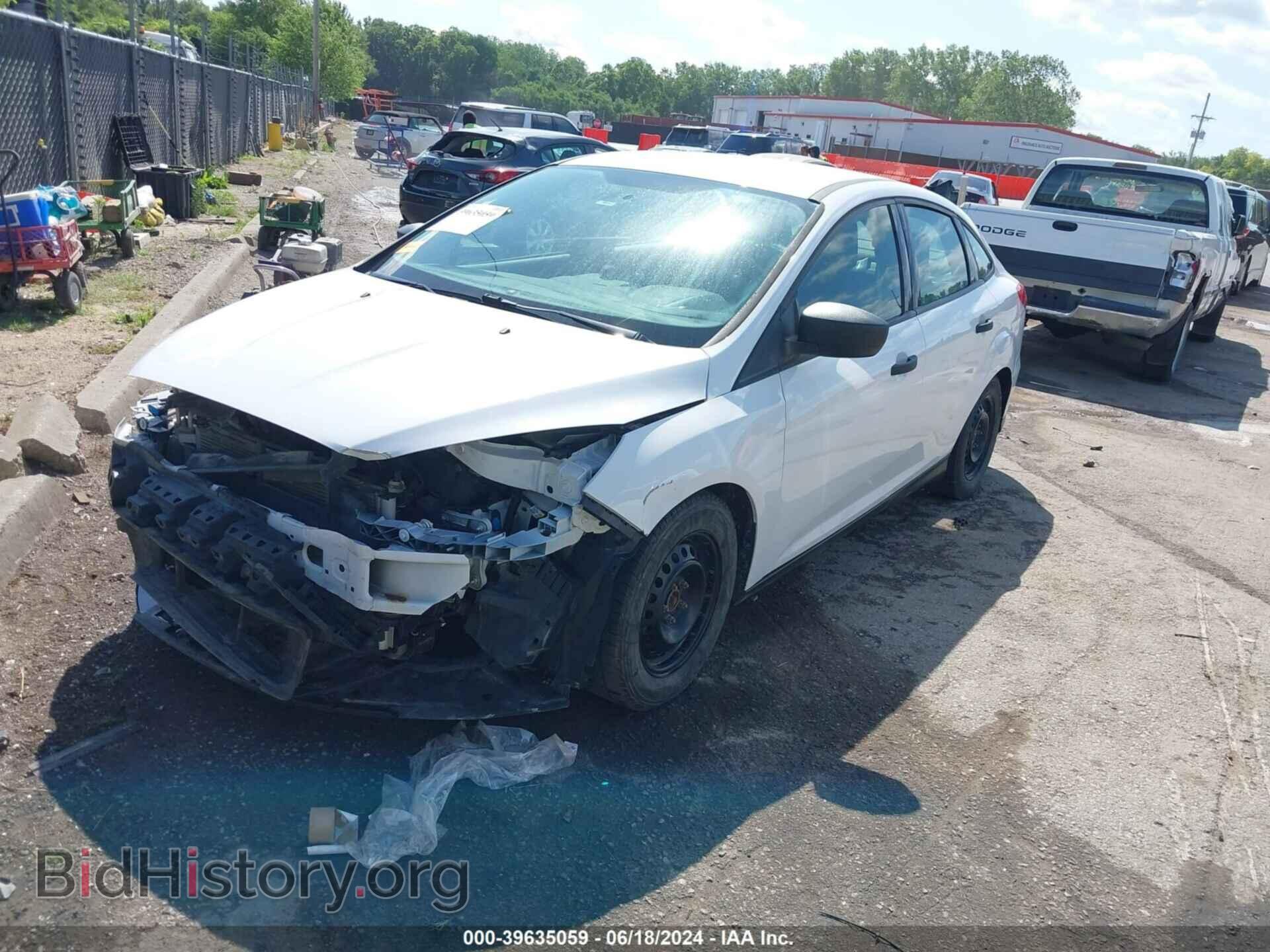 2016 FORD FOCUS - VIN: 1FADP3E22GL259970 - Photo 2