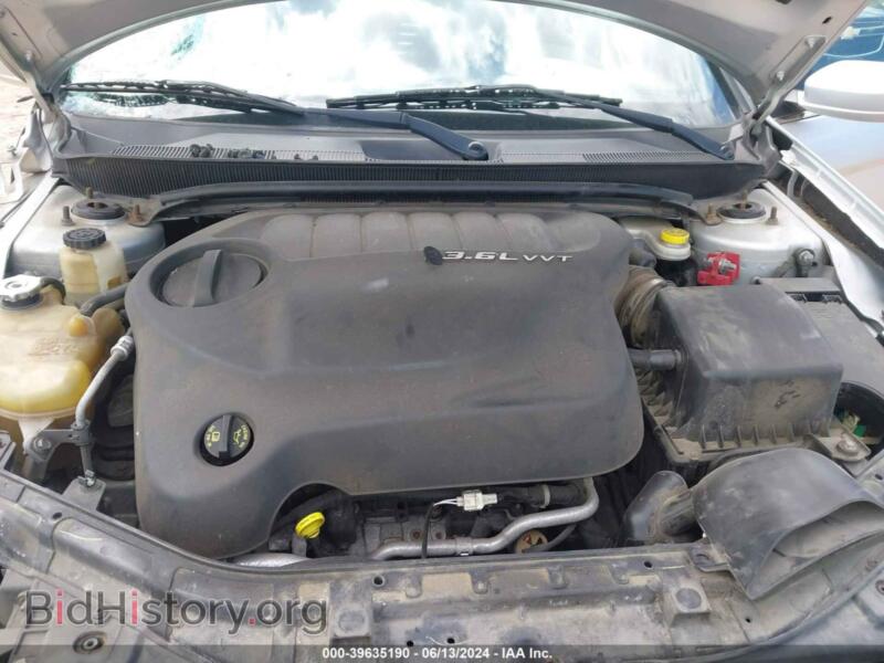 2011 Chrysler 200 (VIN 1C3BC1FG2BN612253) — фото 10 из 15