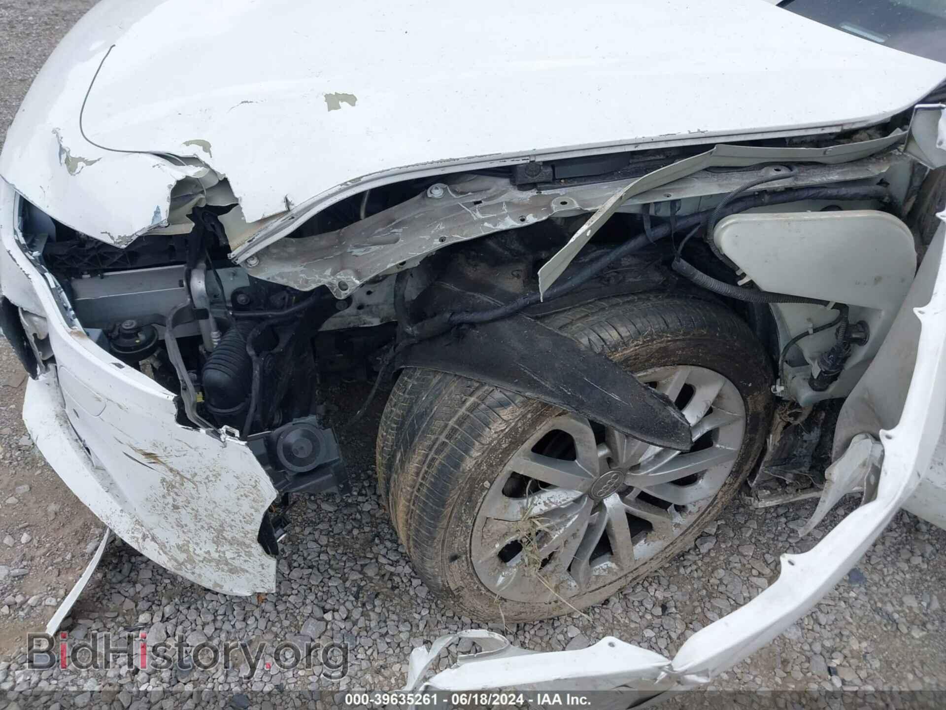 2012 AUDI A6 - VIN: WAUDFAFC8CN142317 - Фото 11