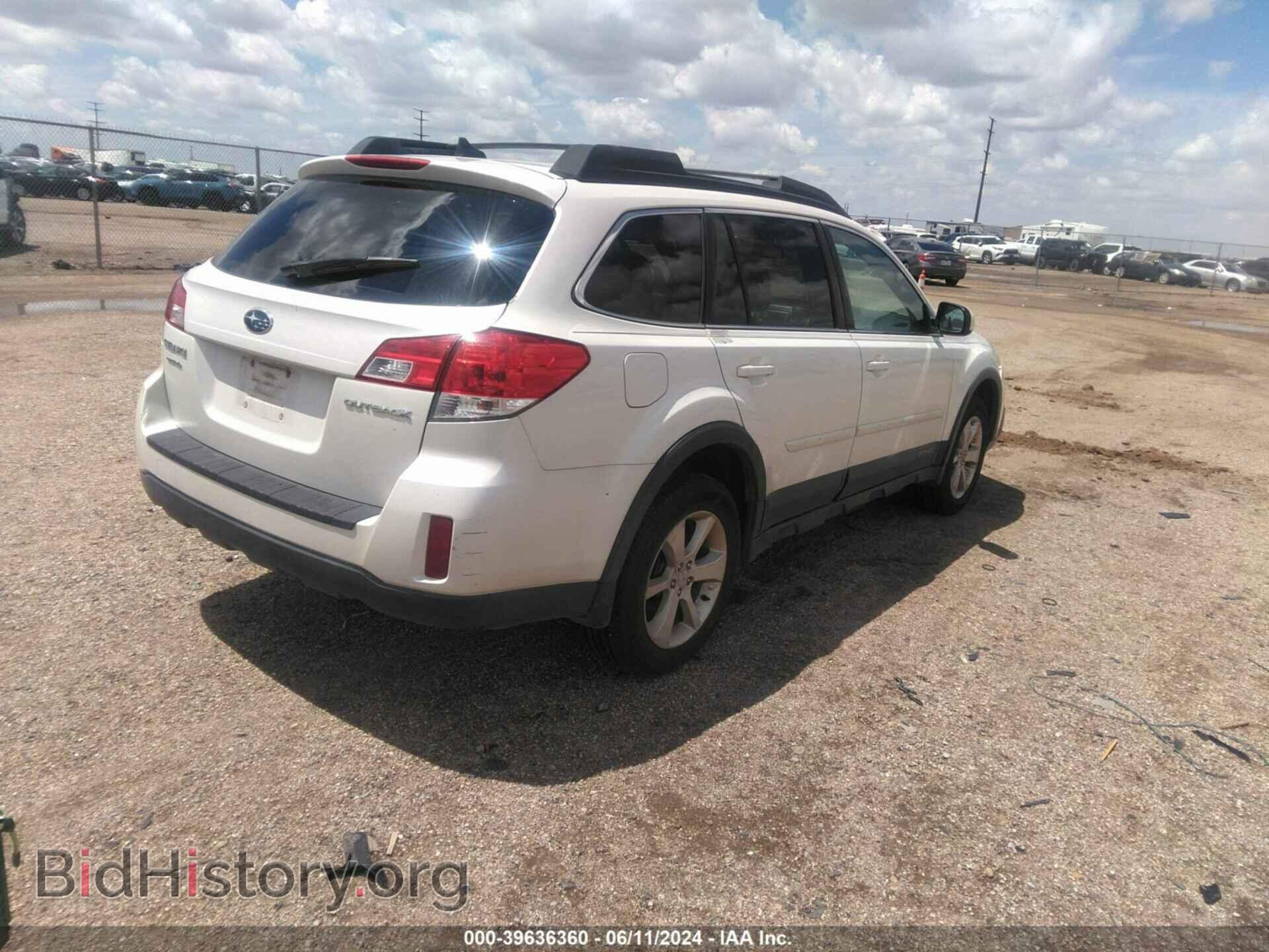 2014 SUBARU OUTBACK - VIN: 4S4BRCCC8E3258029 - Фото 4