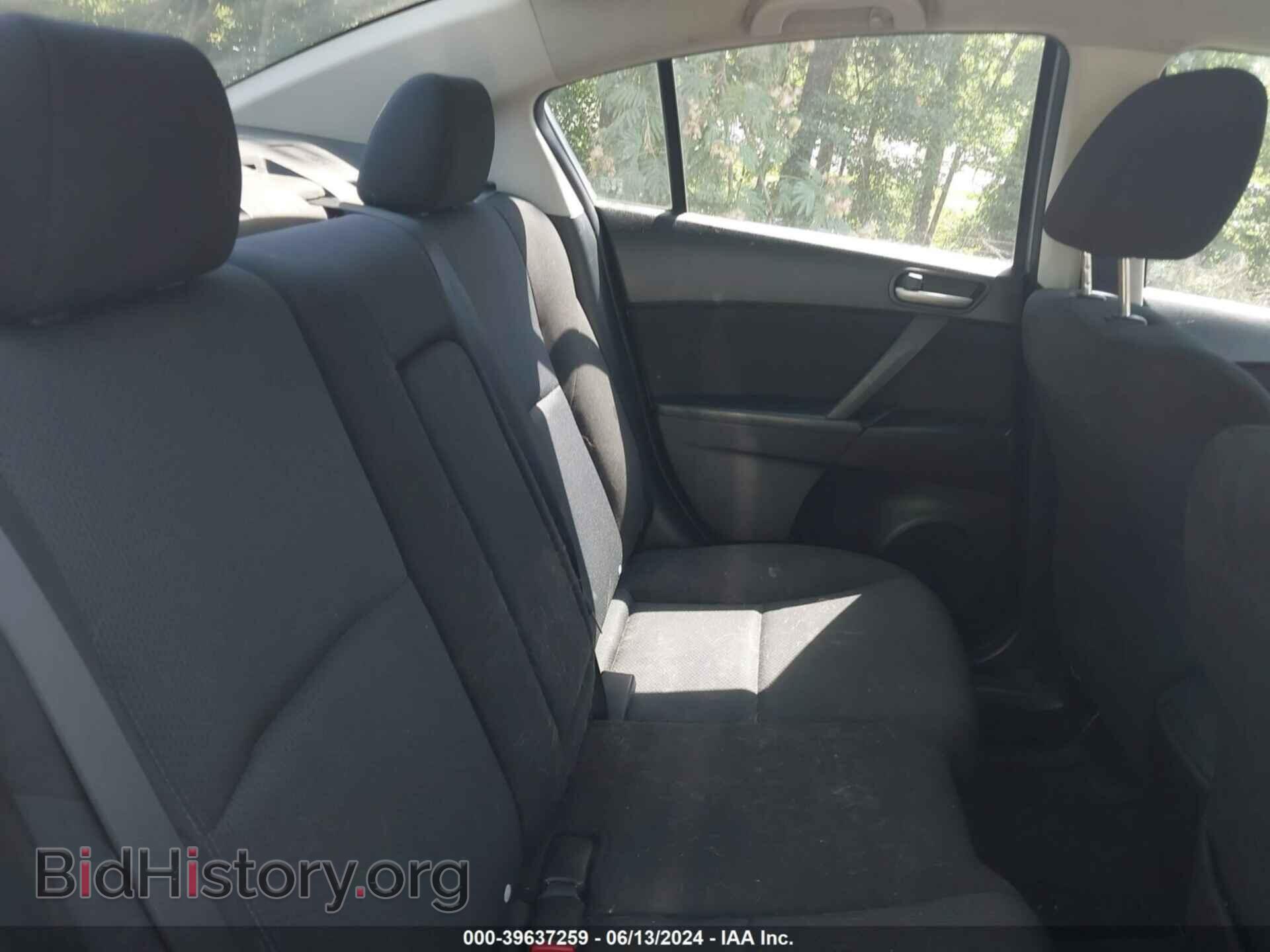 2011 MAZDA MAZDA3 - VIN: JM1BL1VF4B1453750 - Фото 8