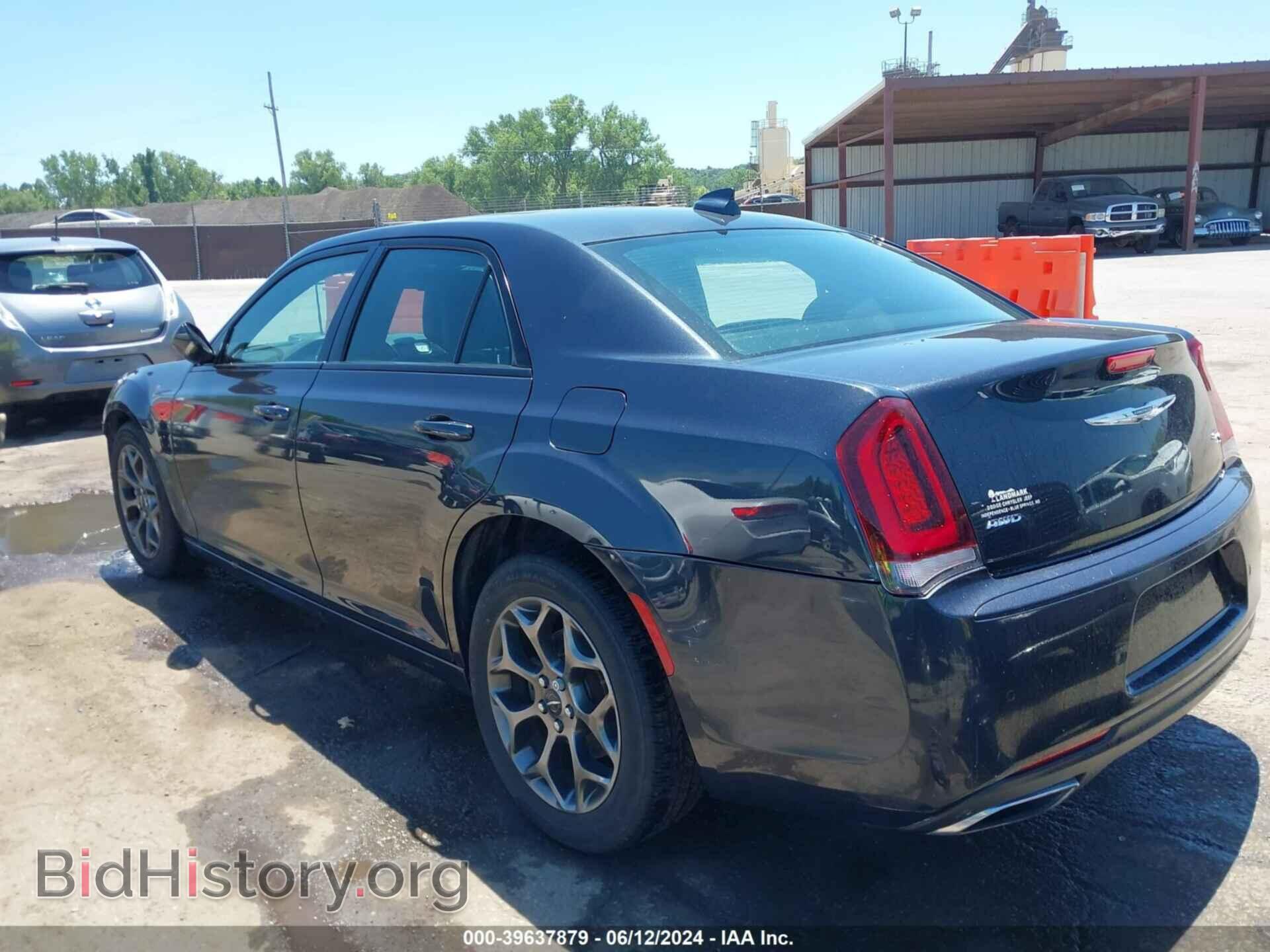 2016 CHRYSLER 300 - VIN: 2C3CCAGG2GH136332 - Фото 3