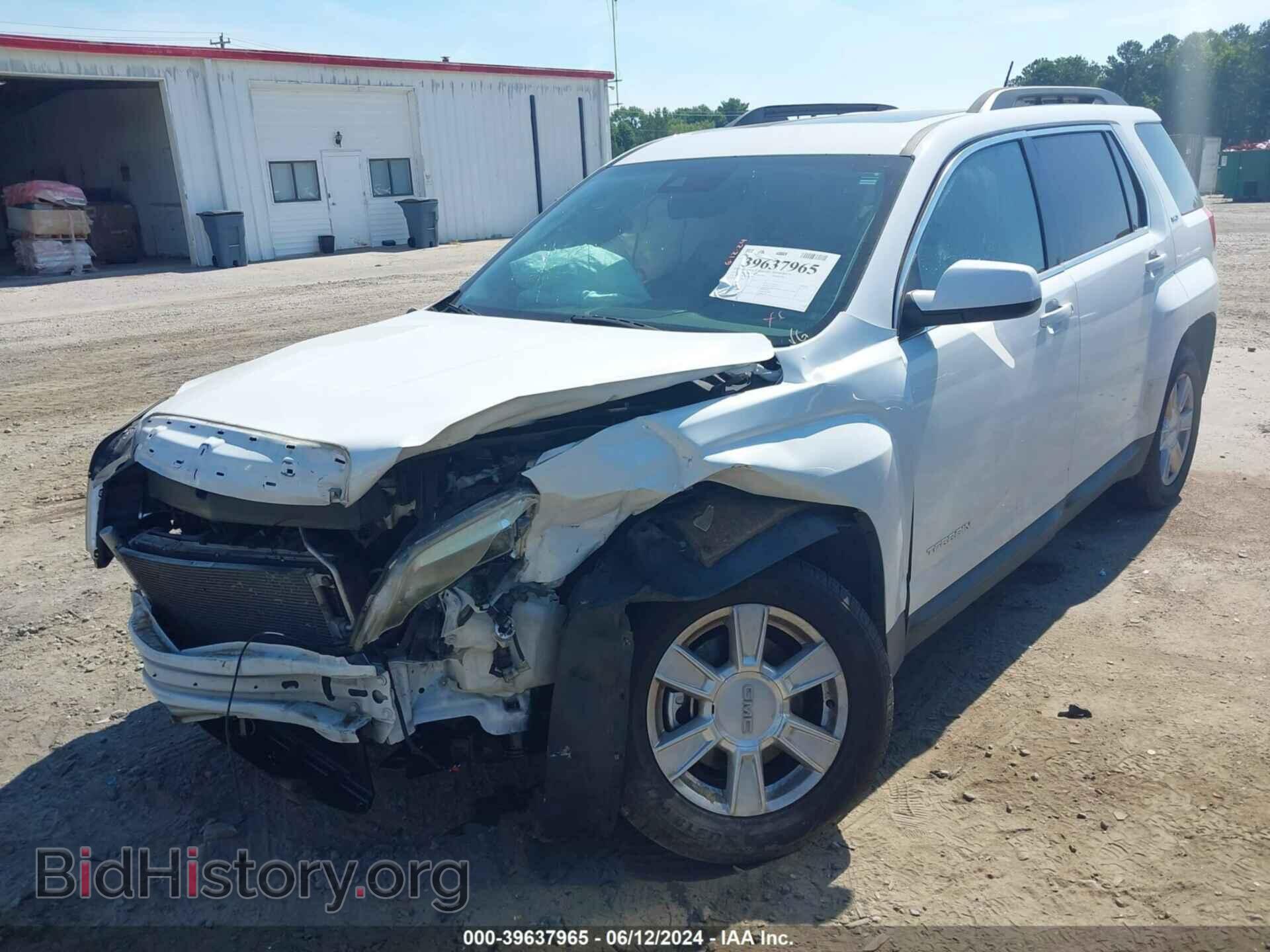 2013 GMC TERRAIN - VIN: 2GKFLVE33D6263327 - Photo 2