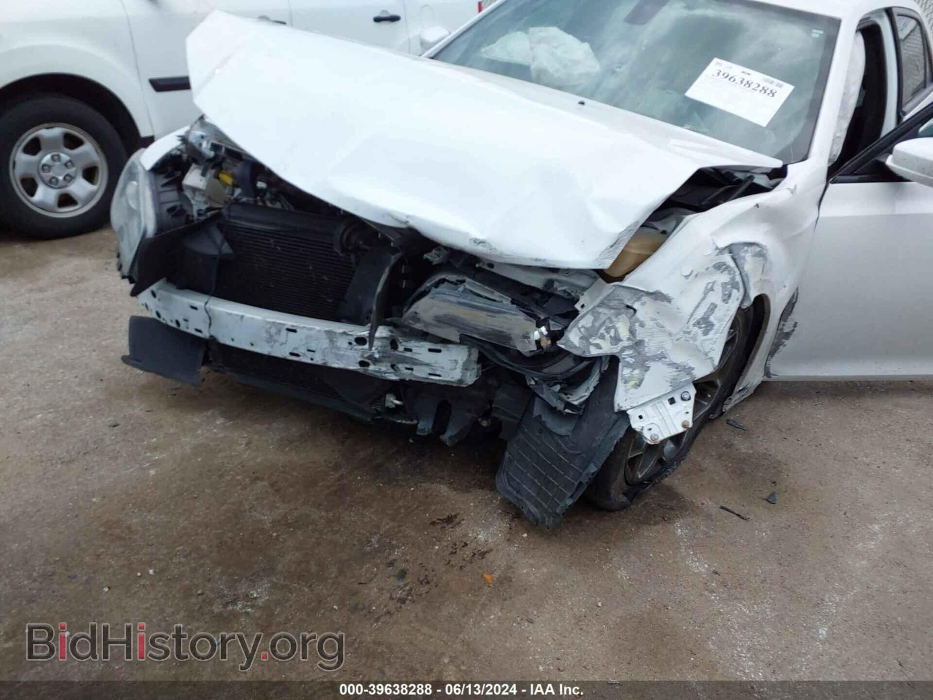 2016 CHRYSLER 300 - VIN: 2C3CCABG3GH320945 - Фото 6