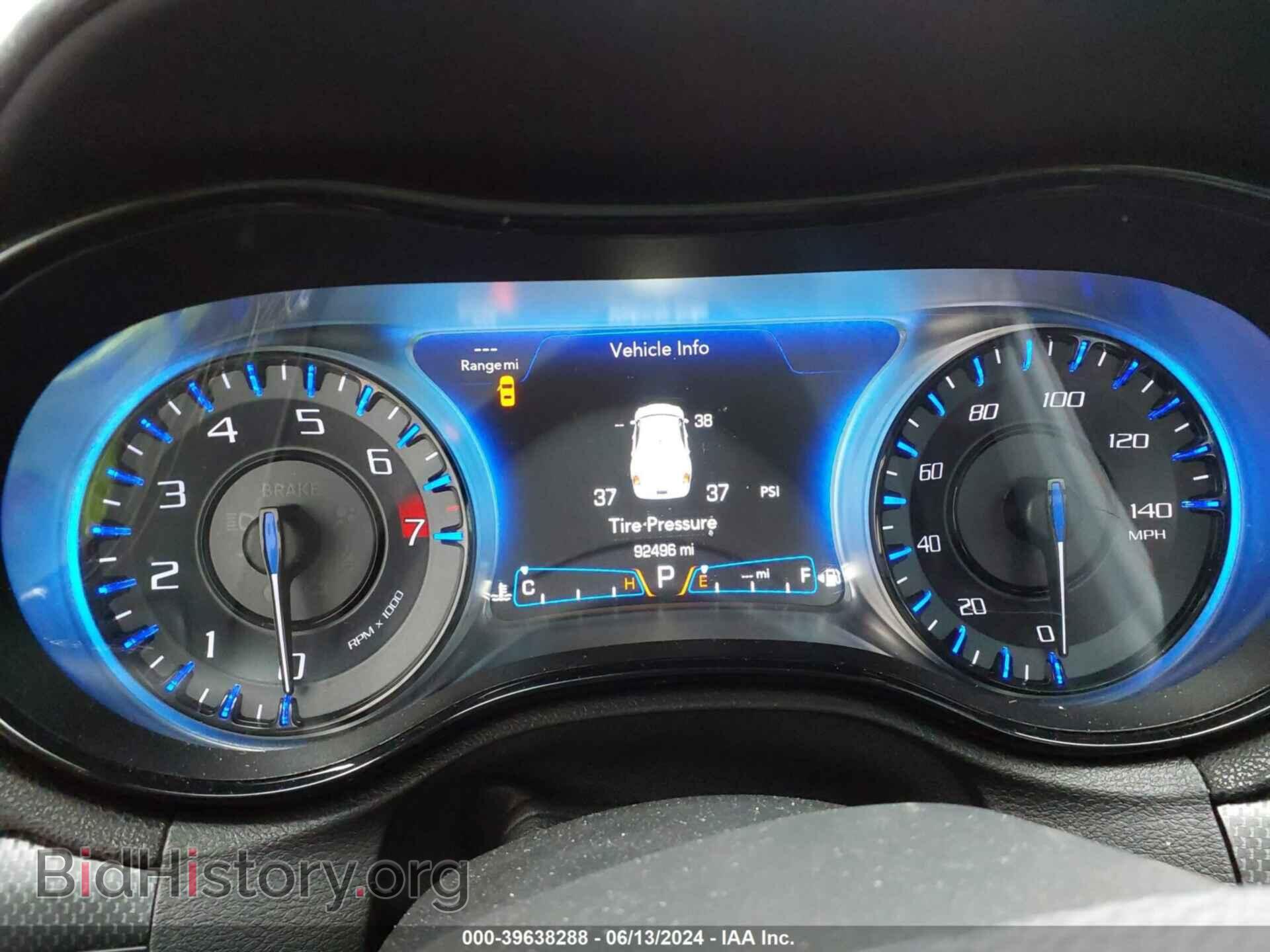 2016 CHRYSLER 300 - VIN: 2C3CCABG3GH320945 - Фото 7
