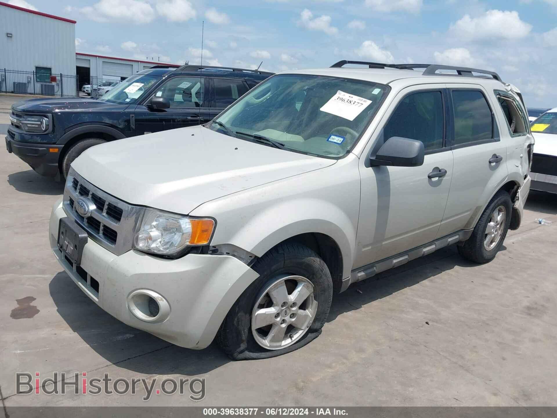 2009 FORD ESCAPE - VIN: 1FMCU02779KC85675 - Фото 2