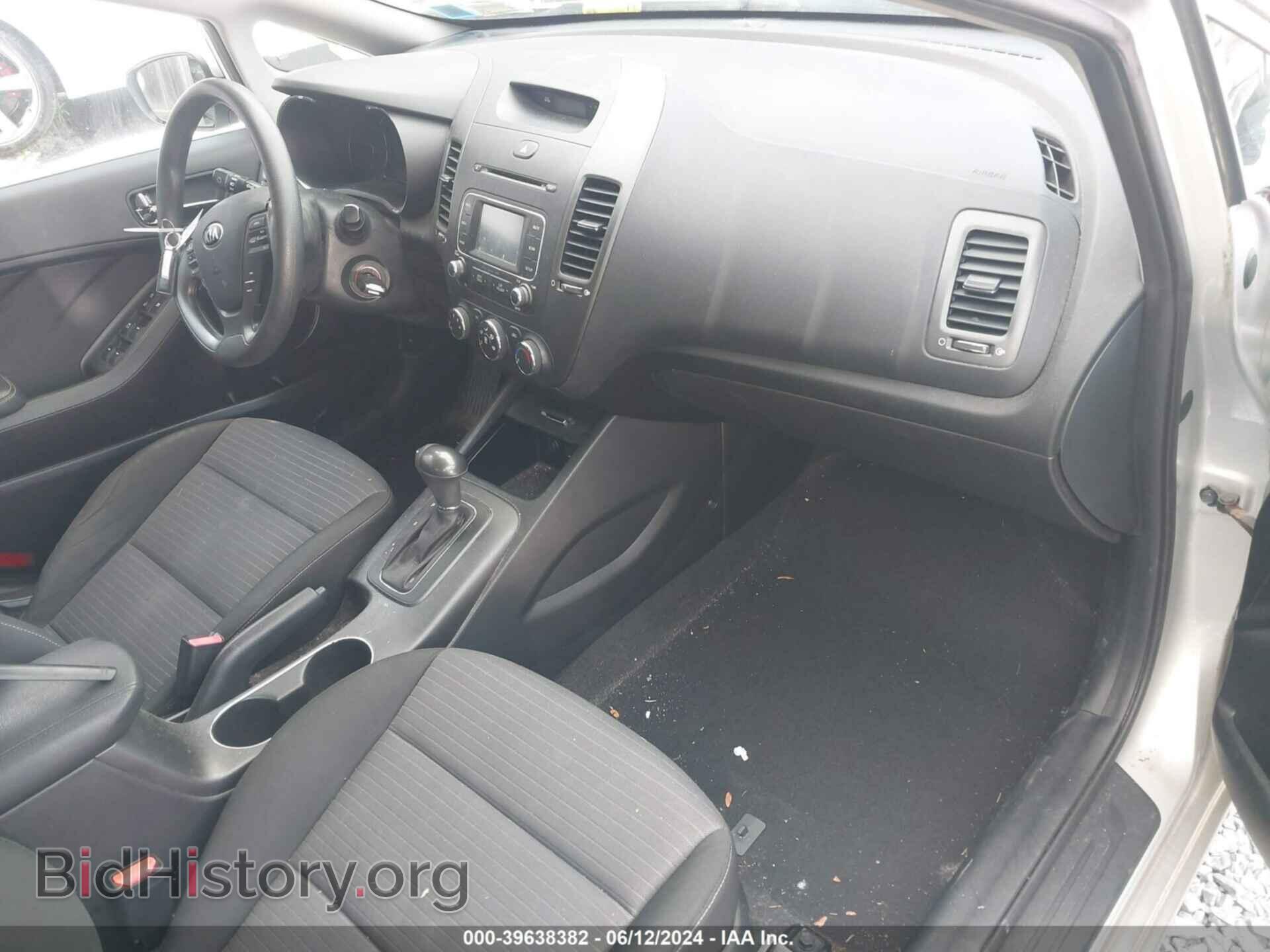 2016 KIA FORTE - VIN: KNAFX4A67G5576016 - Фото 5
