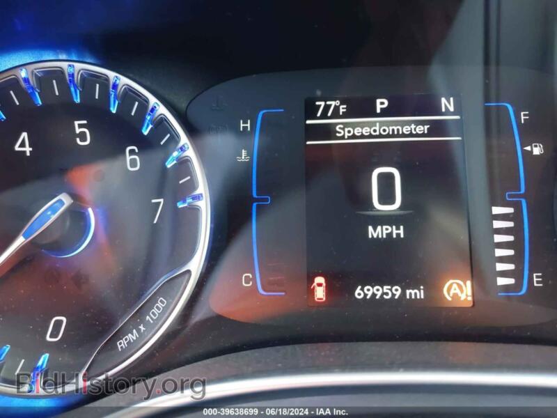 2018 Chrysler PACIFICA (VIN 2C4RC1BG4JR294251) — фото 7 из 16