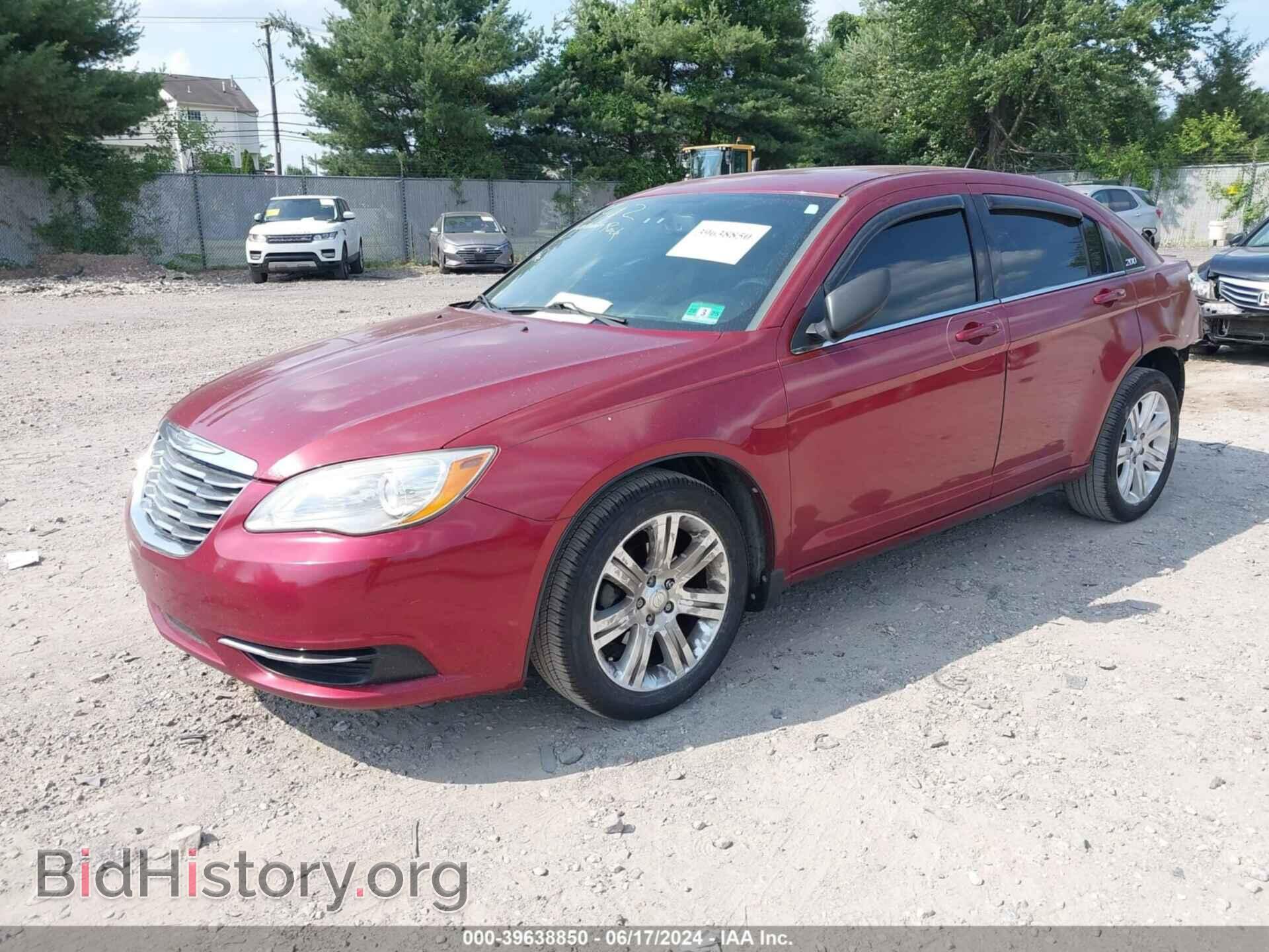 2012 CHRYSLER 200 - VIN: 1C3CCBBB1CN331163 - Фото 2