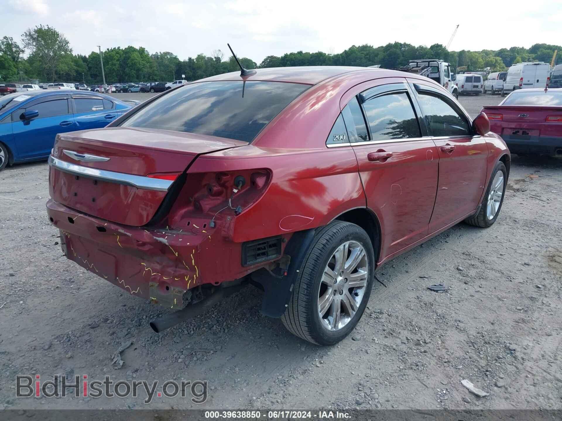 2012 CHRYSLER 200 - VIN: 1C3CCBBB1CN331163 - Фото 4