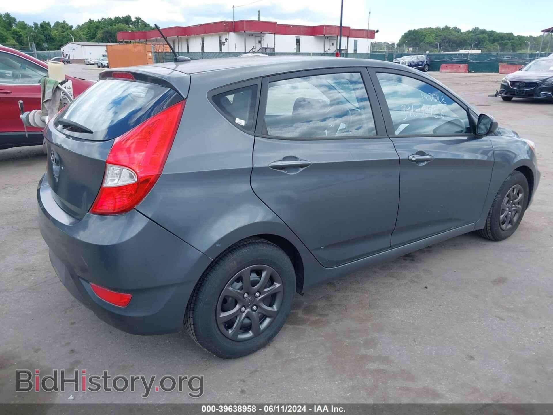 2013 HYUNDAI ACCENT - VIN: KMHCT5AE0DU092894 - Фото 4