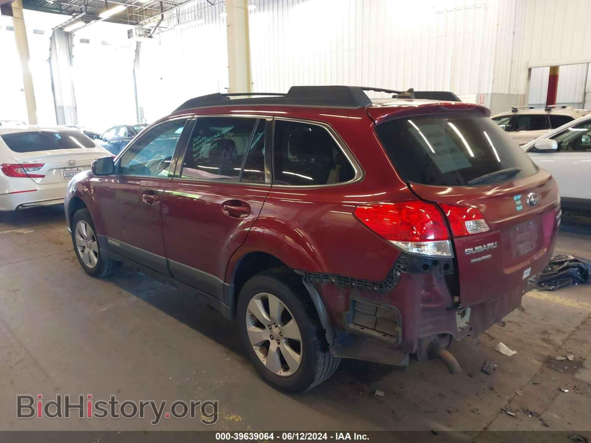 2011 SUBARU OUTBACK - VIN: 4S4BRBFC0B3382118 - Фото 3
