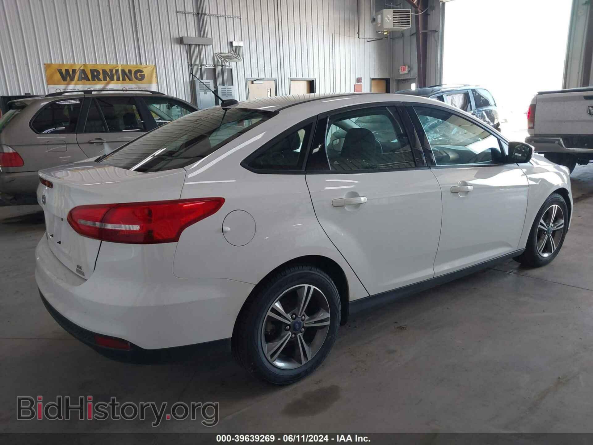 2017 FORD FOCUS - VIN: 1FADP3FE8HL284673 - Фото 4