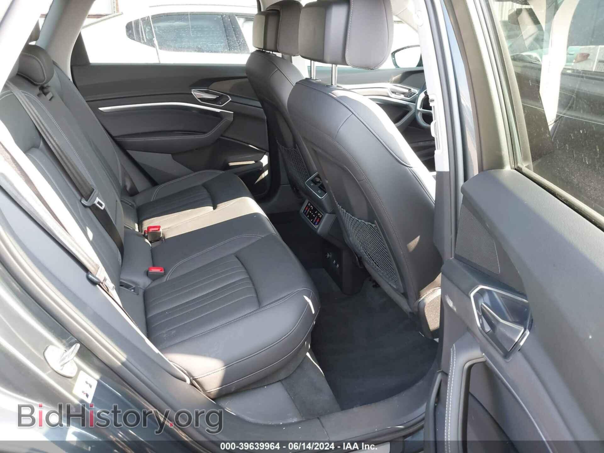 2019 AUDI E-TRON - VIN: WA1LAAGE6KB020403 - Фото 8