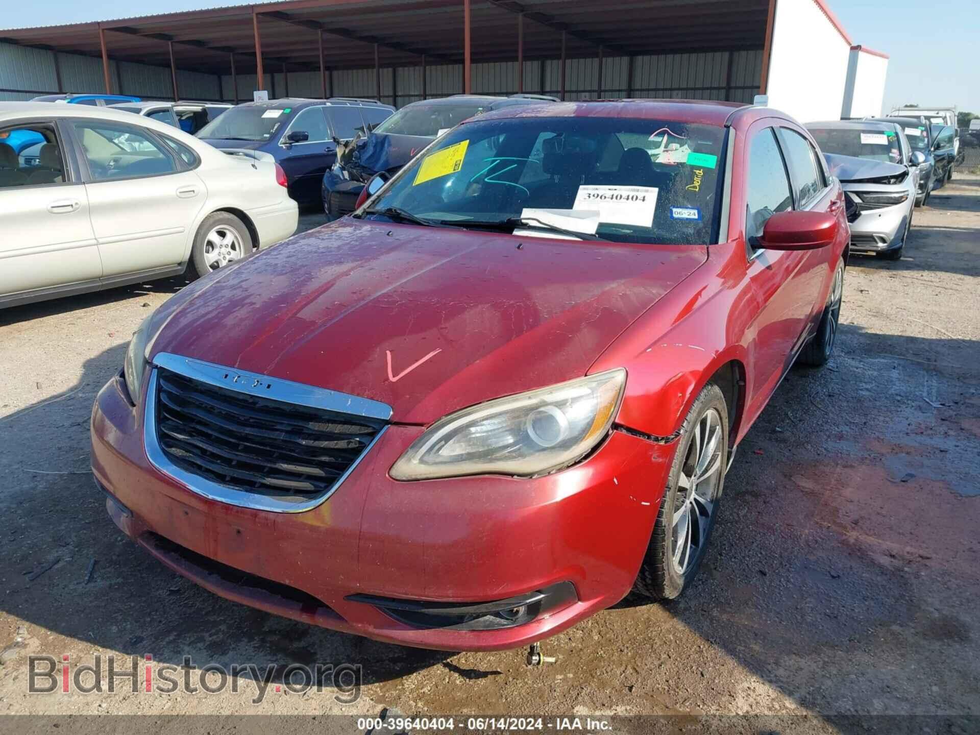 2013 CHRYSLER 200 - VIN: 1C3CCBBB3DN600314 - Фото 2