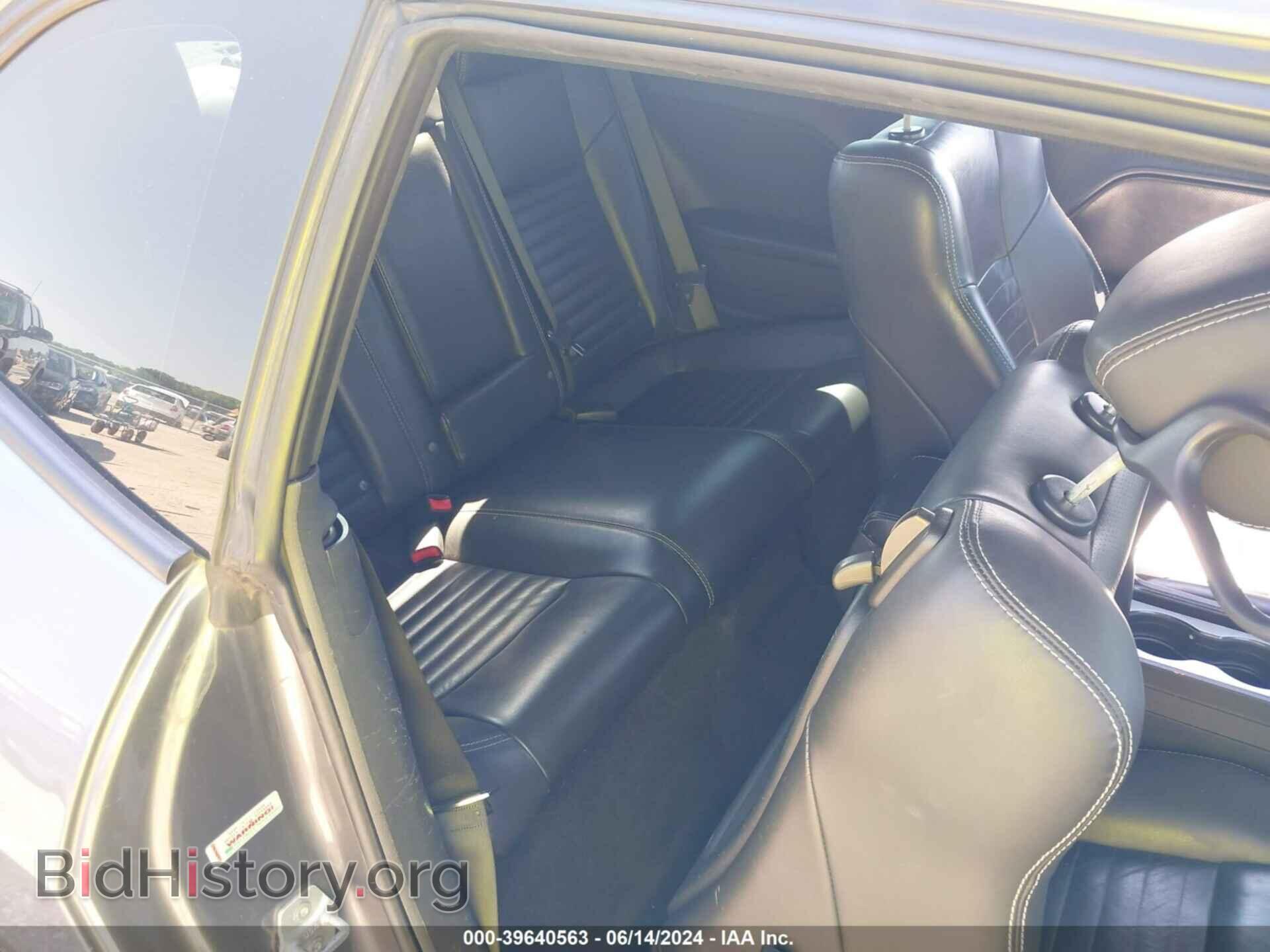 2010 DODGE CHALLENGER - VIN: 2B3CJ4DV7AH318445 - Photo 8