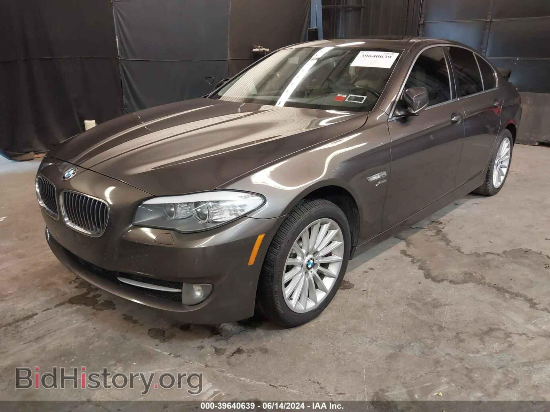 2011 BMW 535I - VIN: WBAFU7C56BC878092 - Фото 2
