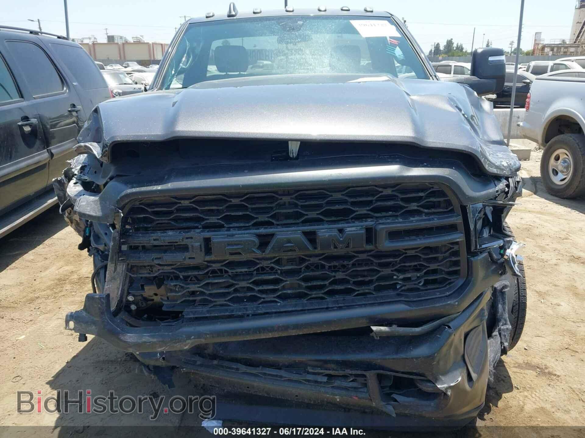 2024 RAM 3500 - VIN: 3C63RPAL0RG107991 - Фото 12