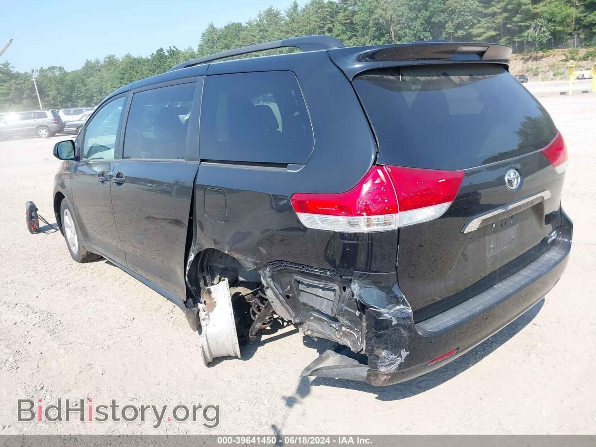 2013 TOYOTA SIENNA - VIN: 5TDKK3DC8DS345689 - Фото 3
