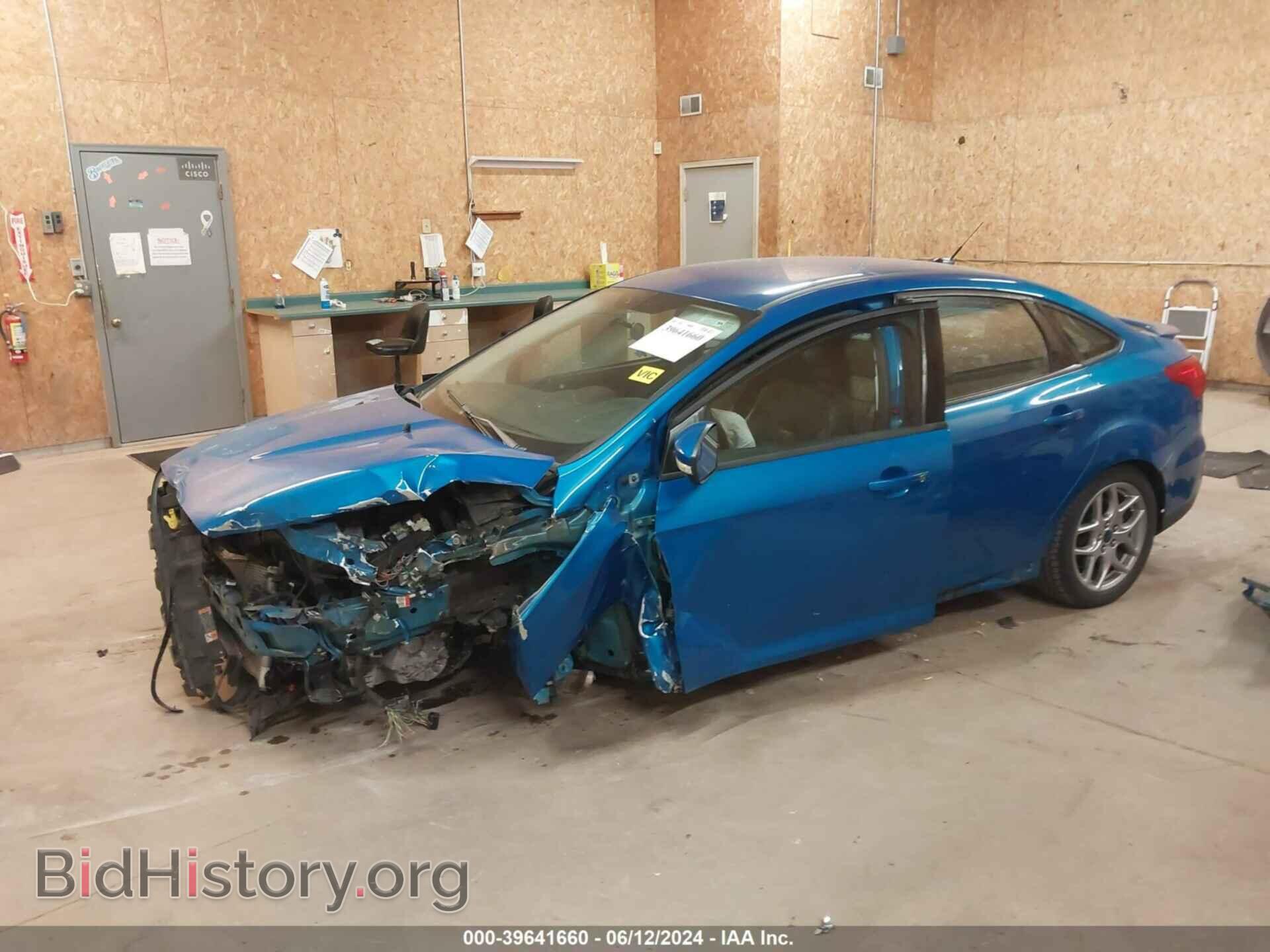 2015 FORD FOCUS - VIN: 1FADP3F2XFL240046 - Photo 2
