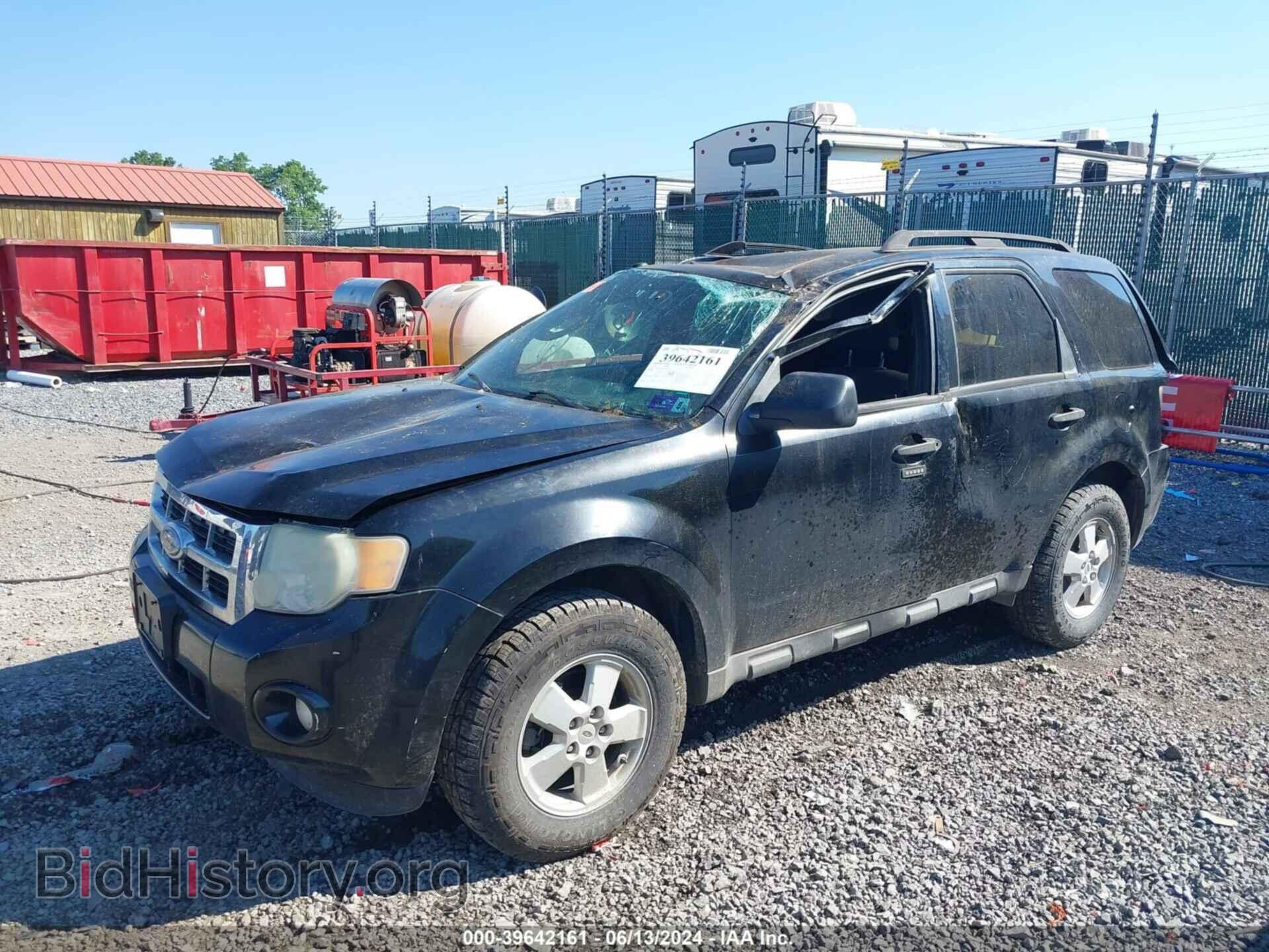 2010 FORD ESCAPE - VIN: 1FMCU9D73AKB95137 - Фото 2