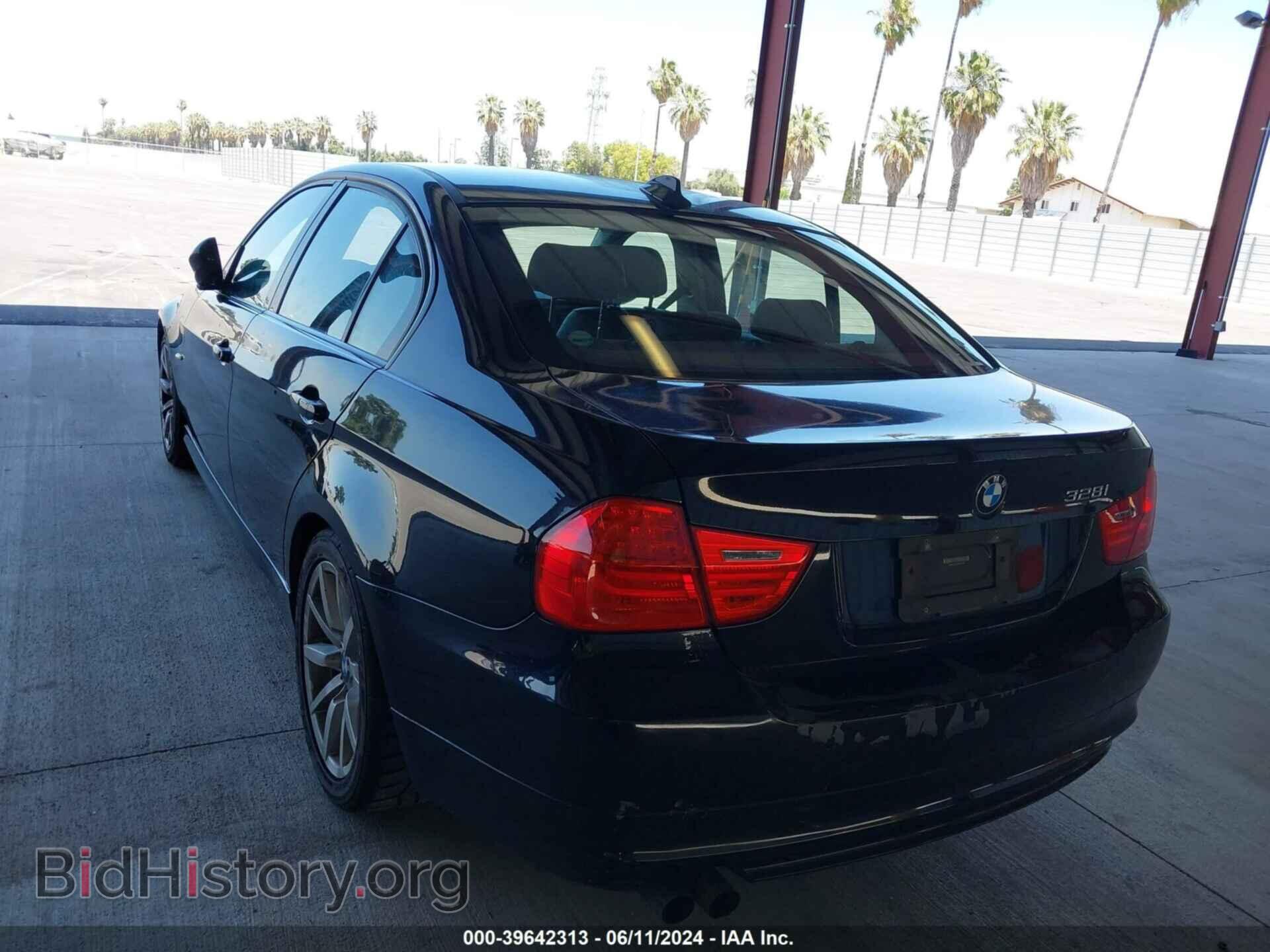2011 BMW 328I - VIN: WBAPH5C55BA447249 - Фото 3