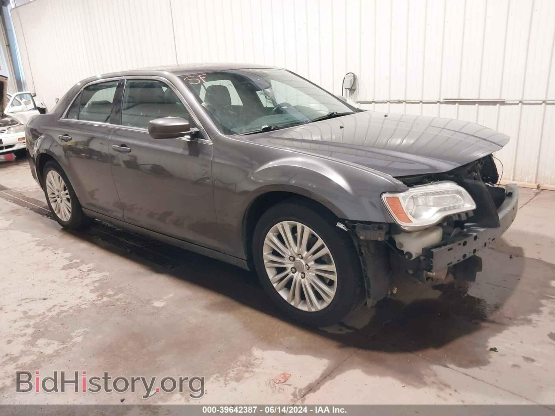 Фотография 2C3CCARG5EH356249 - CHRYSLER 300 2014
