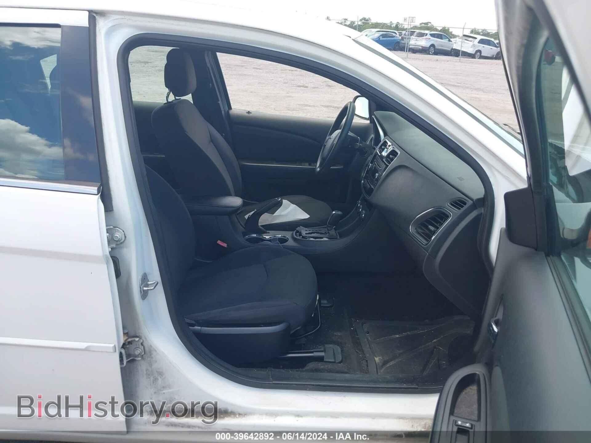 2012 CHRYSLER 200 - VIN: 1C3CCBAB2CN210014 - Photo 5