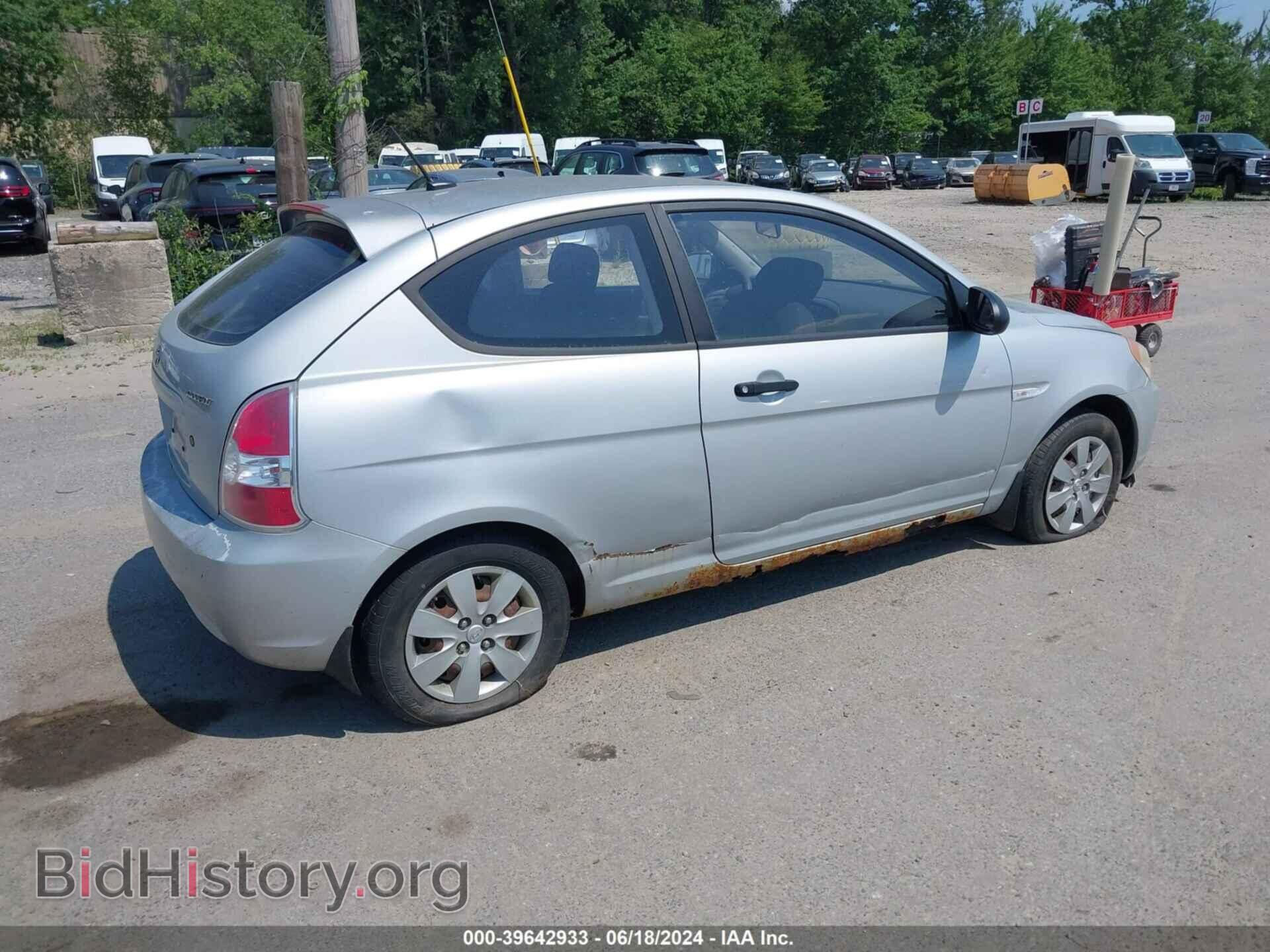 2009 HYUNDAI ACCENT - VIN: KMHCM36C59U107485 - Фото 4