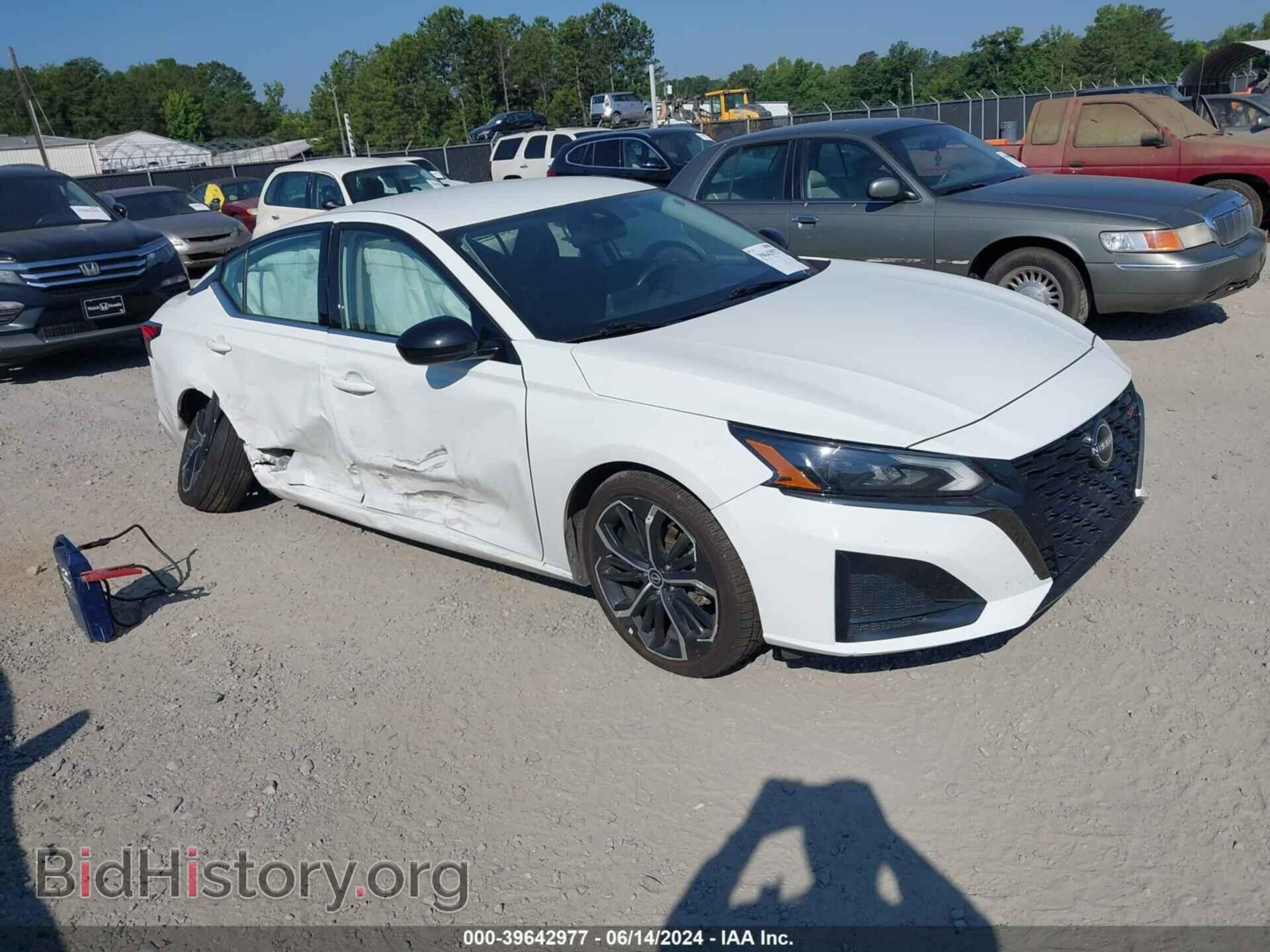 Photo 1N4BL4CV7PN344006 - NISSAN ALTIMA 2023