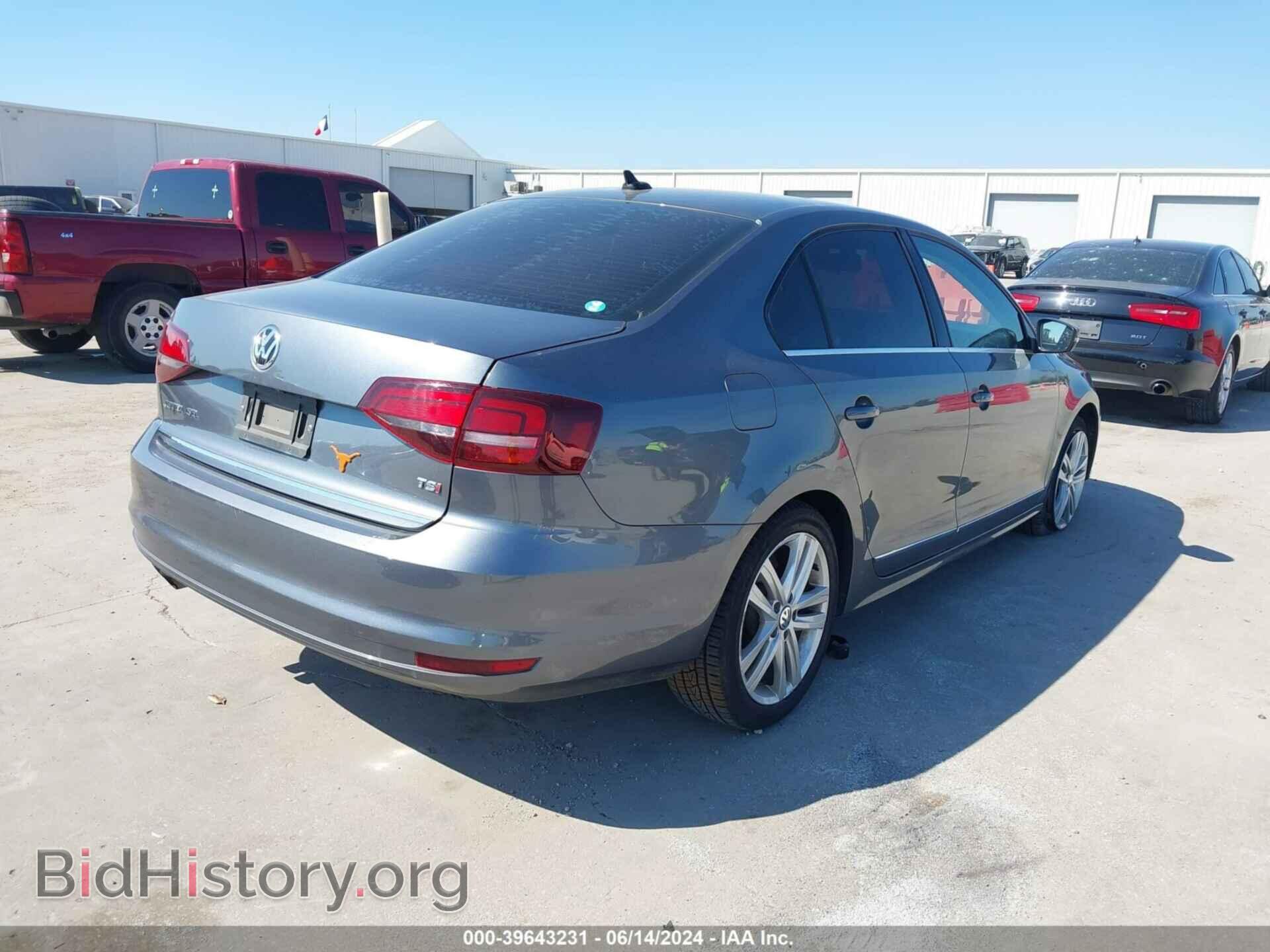 2017 VOLKSWAGEN JETTA - VIN: 3VWL17AJ3HM399244 - Фото 4