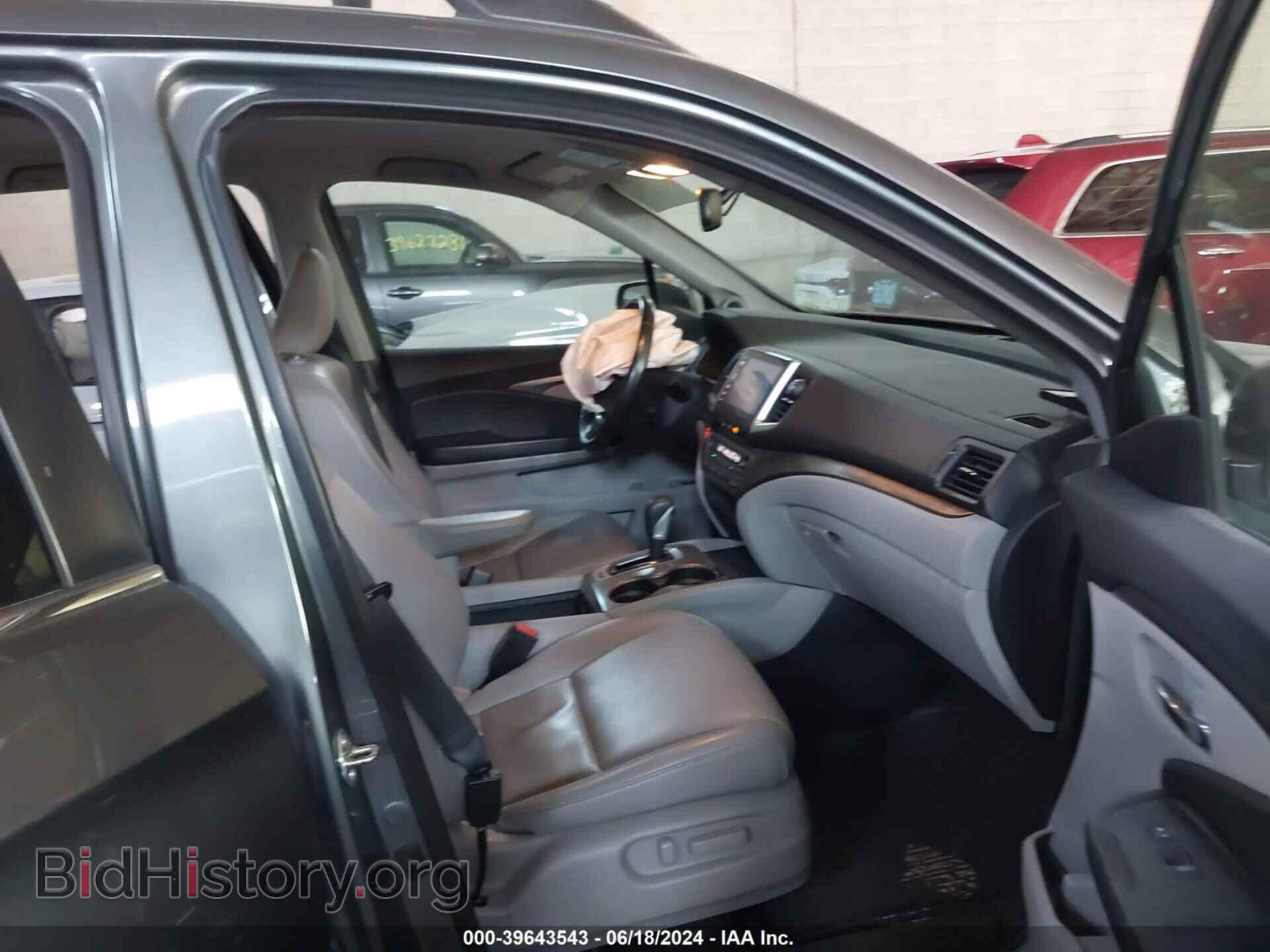 2017 HONDA RIDGELINE - VIN: 5FPYK3F65HB023076 - Фото 5